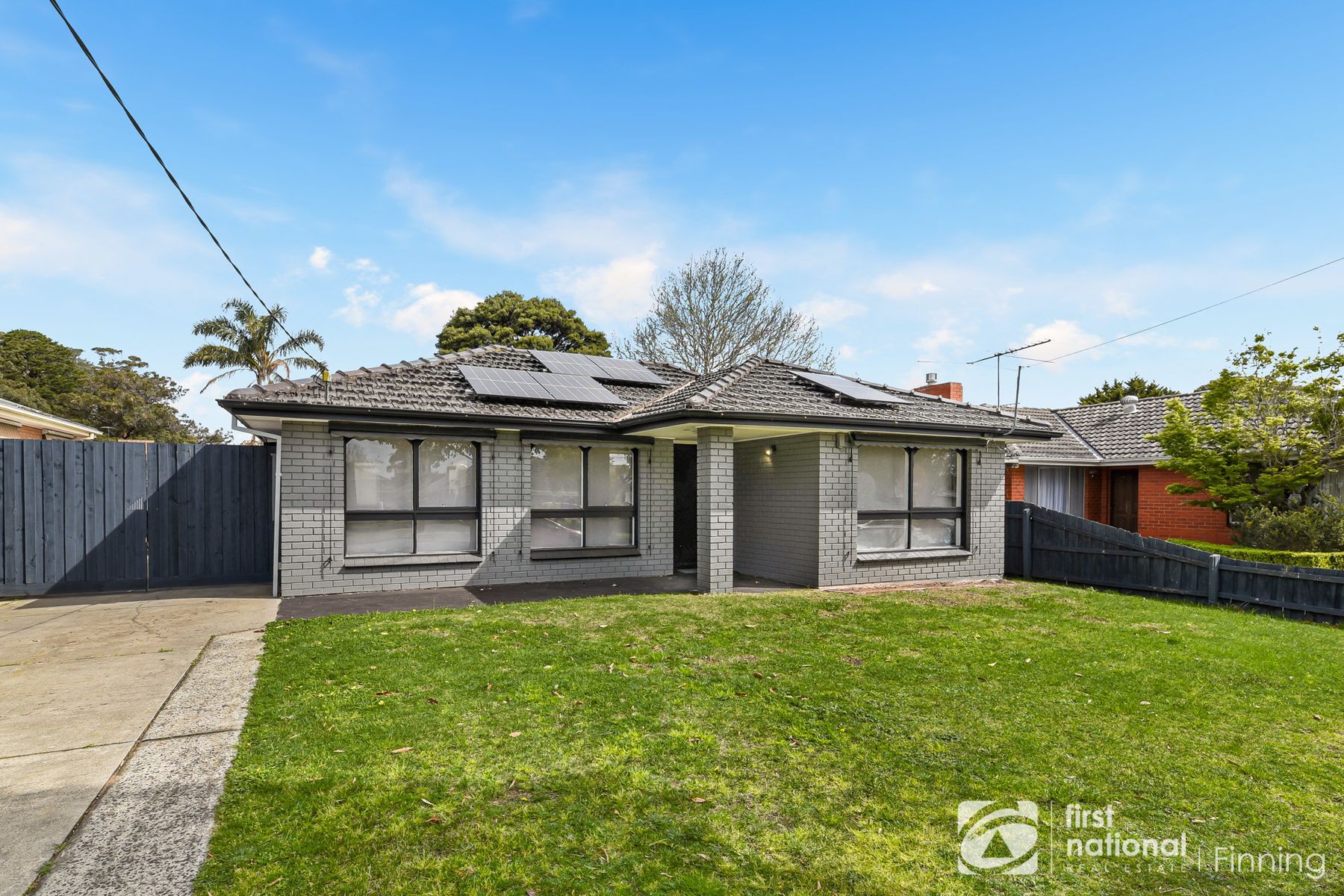 30 Bruce Street, Cranbourne VIC 3977, Cranbourne - Thumbnail 3