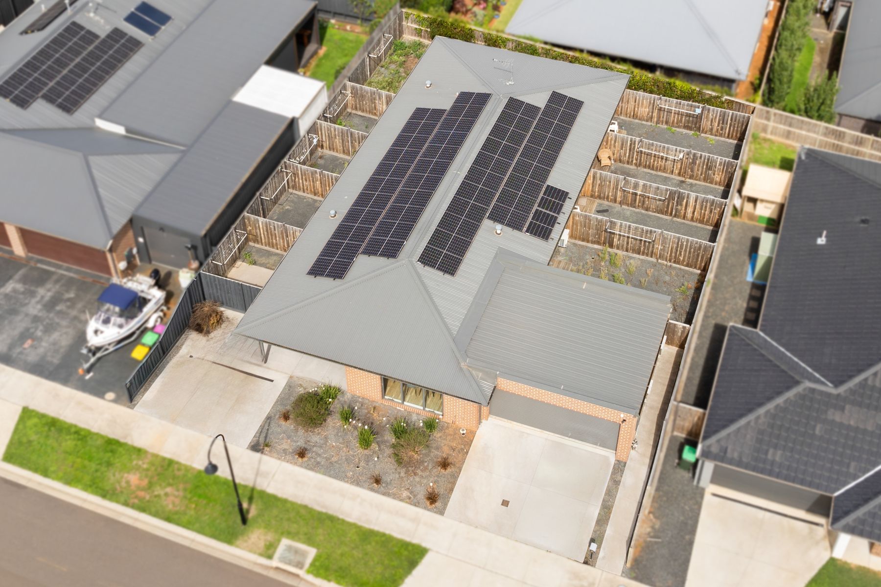16 Pandanus Court, Warragul, Warragul - Thumbnail 2