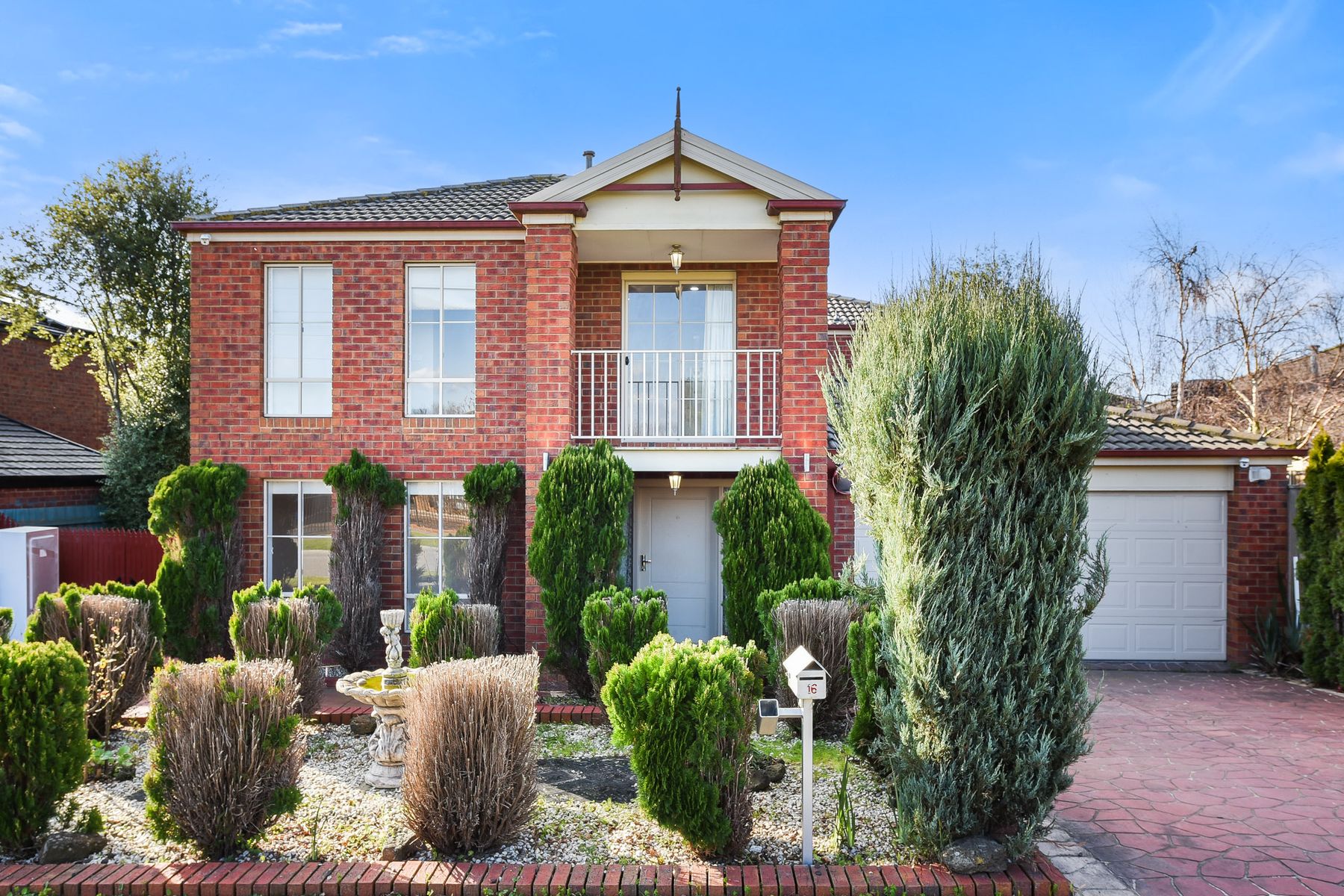 16 Cherrywood Way, Narre Warren South