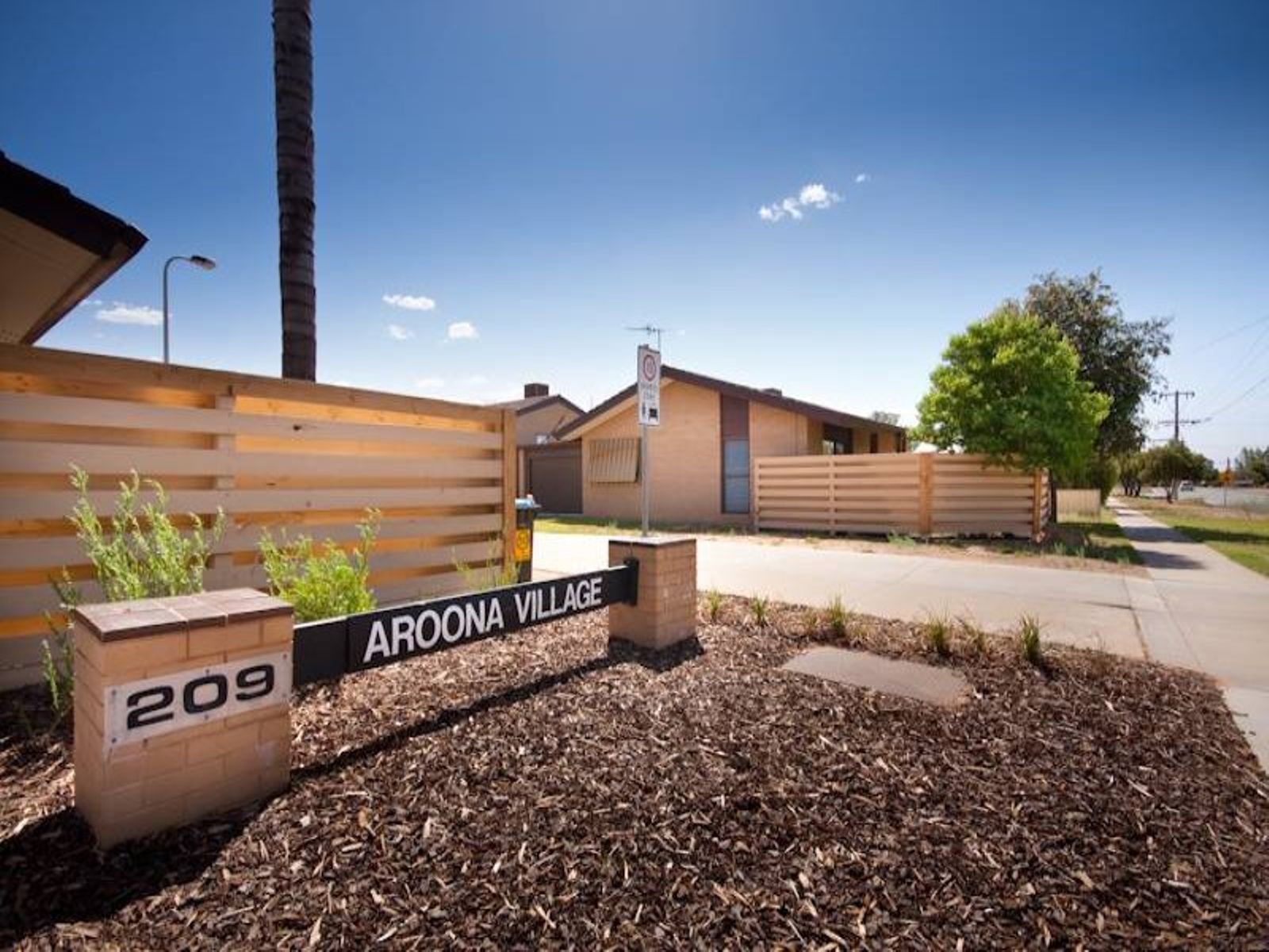 4/209 Ninth Street, Mildura - Image 1