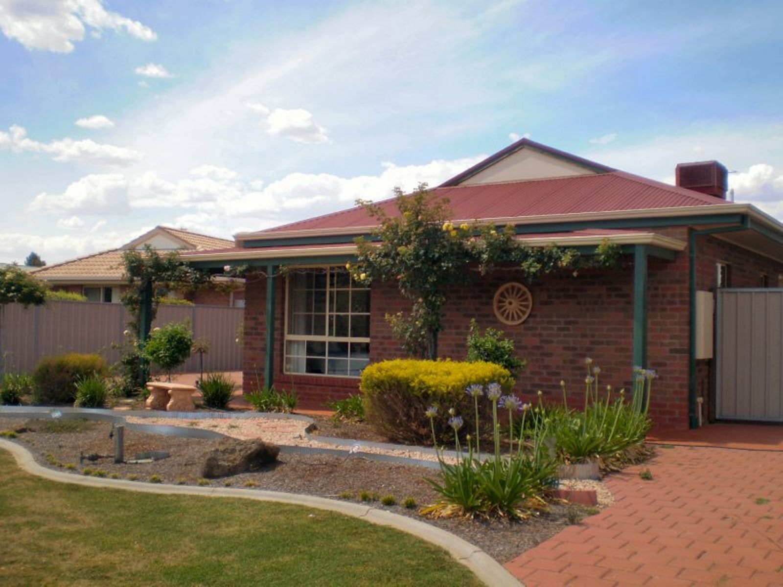 8 Macquarie Court, Mildura - Thumbnail 2