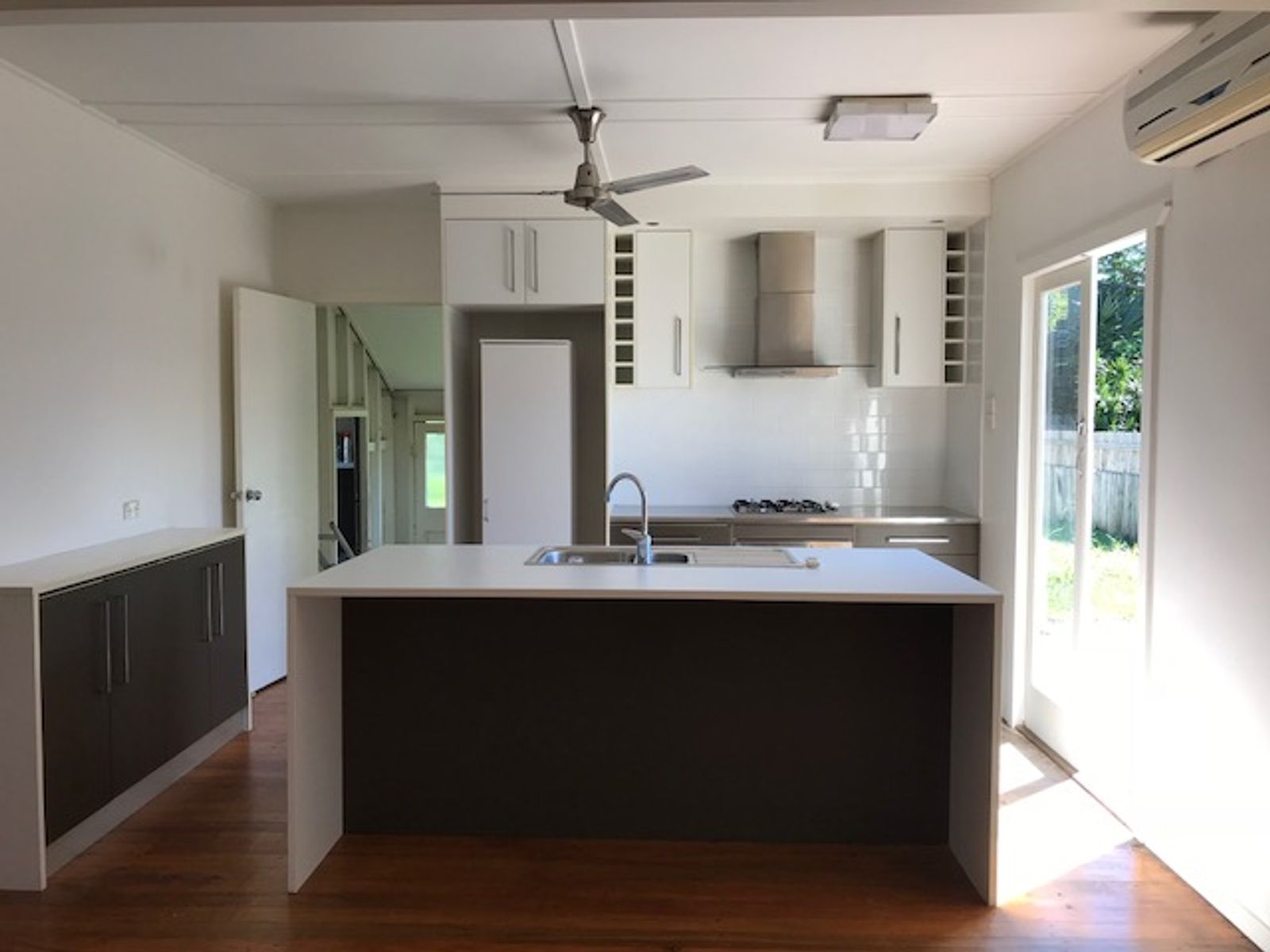 32 Hart Street, South Mackay QLD 4740, South Mackay - Thumbnail 3