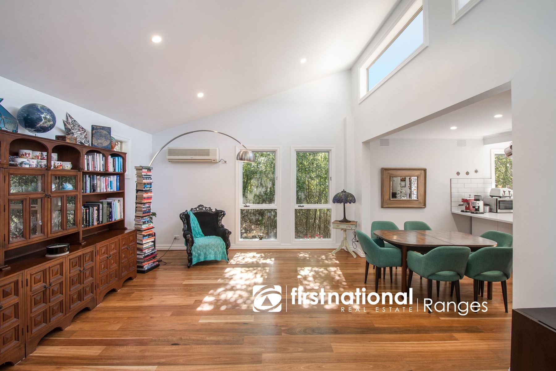 24 Batesleigh Road, Selby VIC 3159, Selby - Thumbnail 3