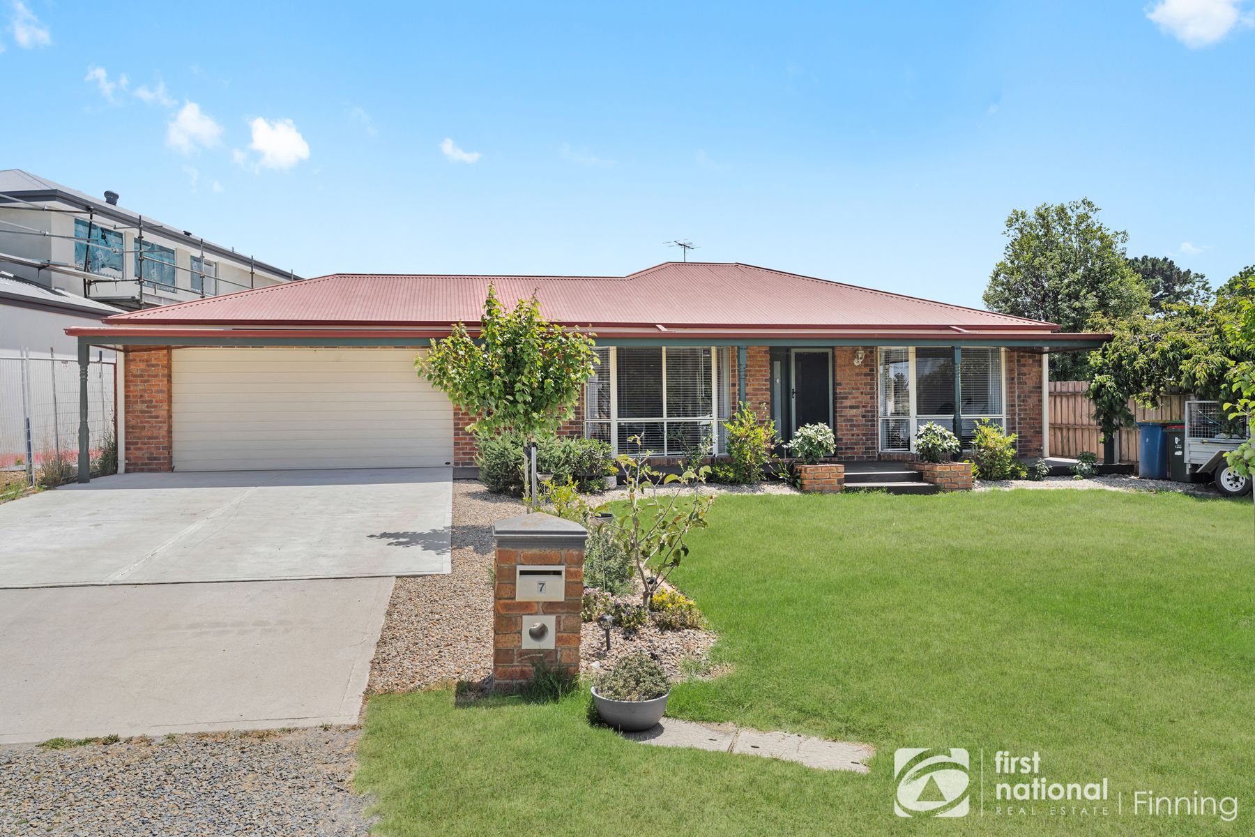 7 Junction Close, Junction Village - Image 1