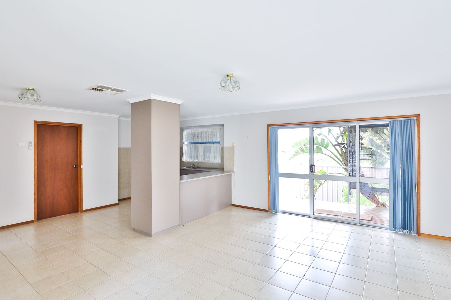 2/17 Whittaker Crescent, Red Cliffs - Thumbnail 4