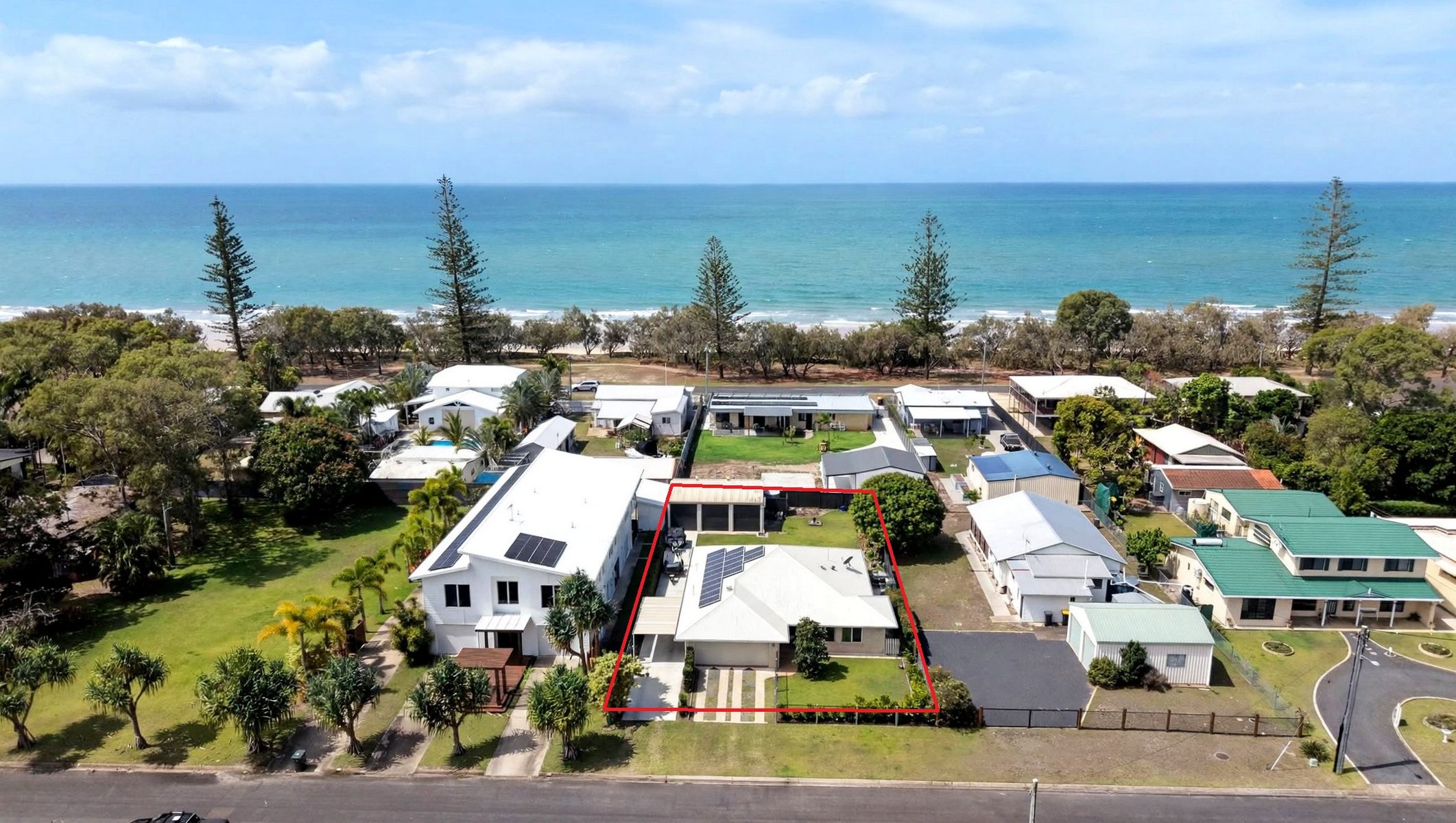10 Macadamia Court, Woodgate - Image 1
