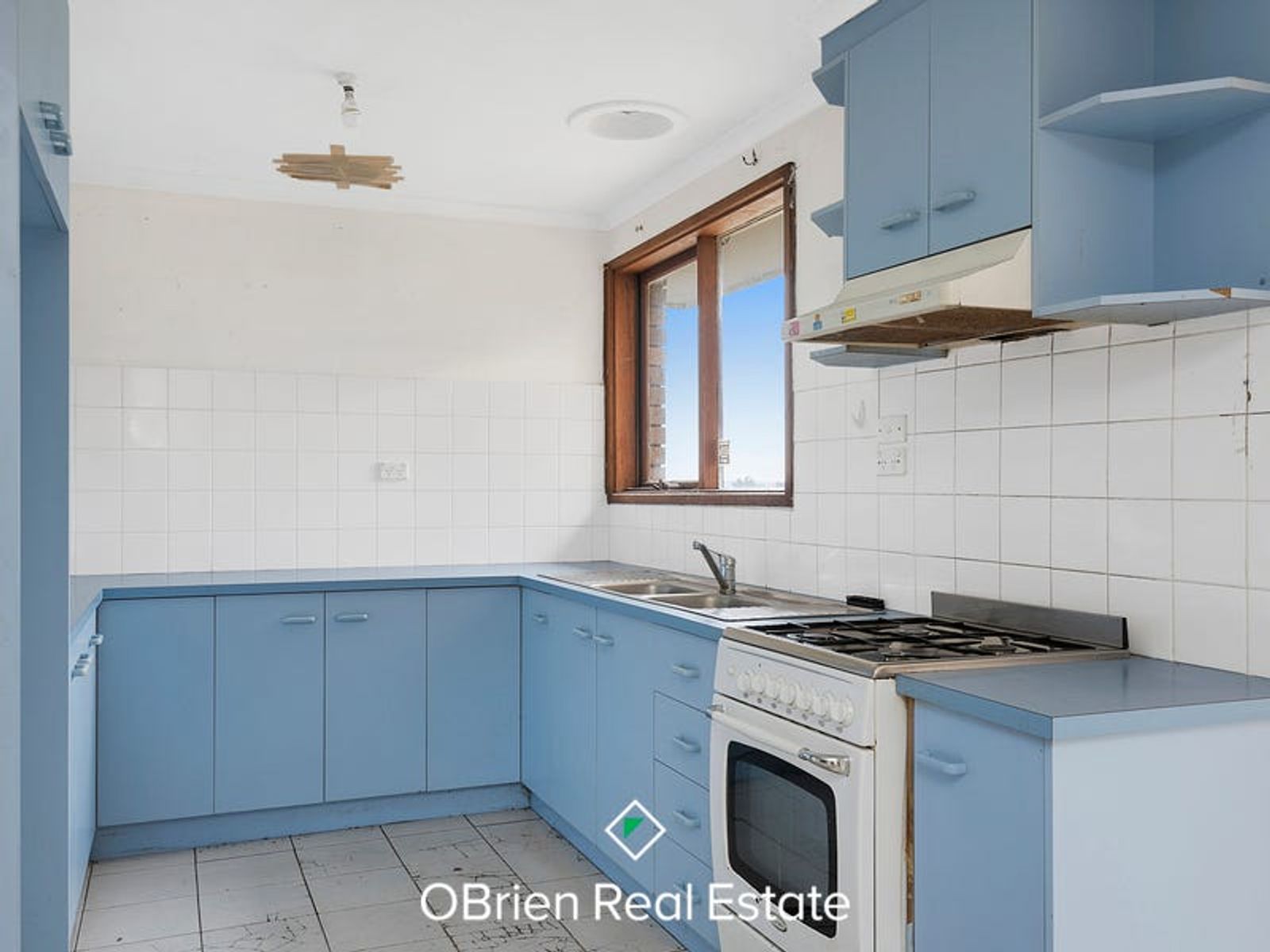 6 Hardman Court, Endeavour Hills, VIC 3802, Endeavour Hills - Thumbnail 3
