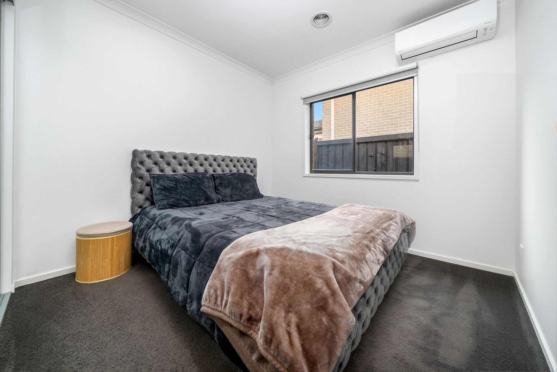 48 Ezra Street, Cranbourne East, Cranbourne East - Thumbnail 8