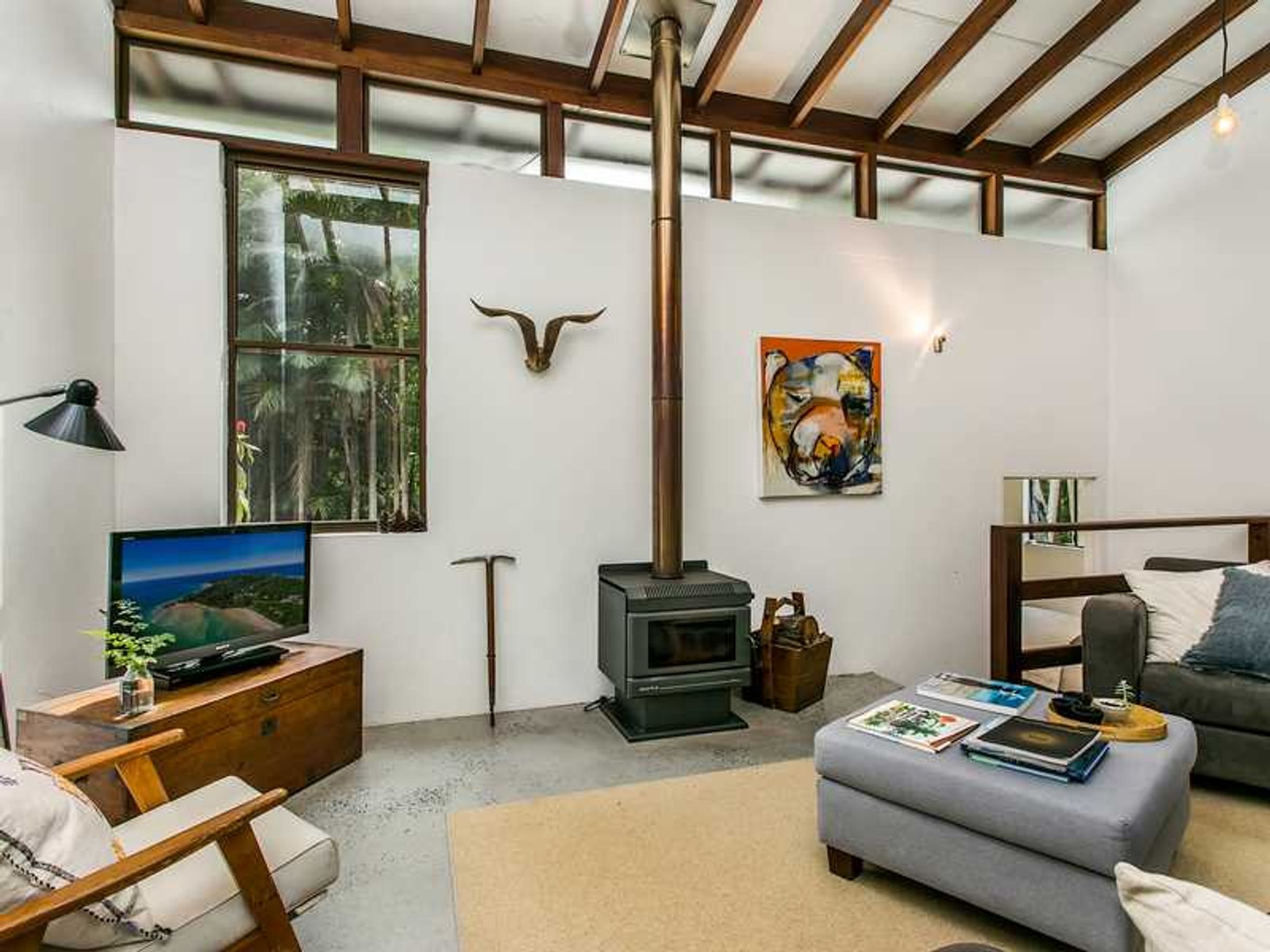 20 Palm Tree Crescent, Bangalow - Thumbnail 5