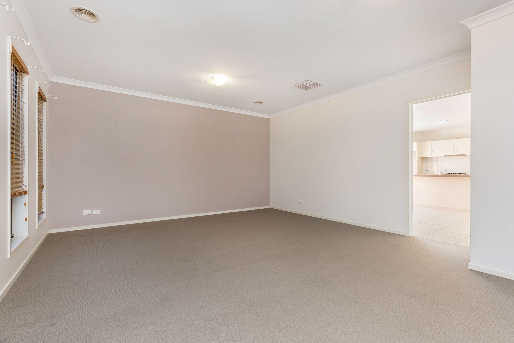 9 Parkview Court, Epsom VIC 3551, Epsom - Thumbnail 3