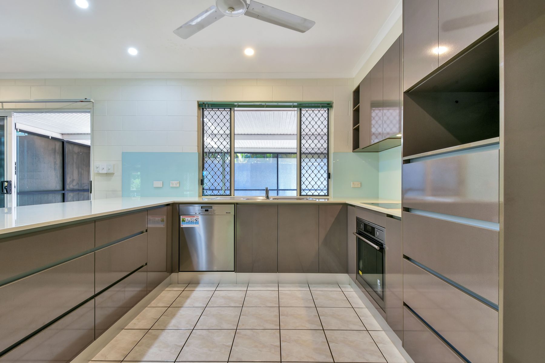 19 Dunbar Street, Gray NT 0830, Gray - Thumbnail 6