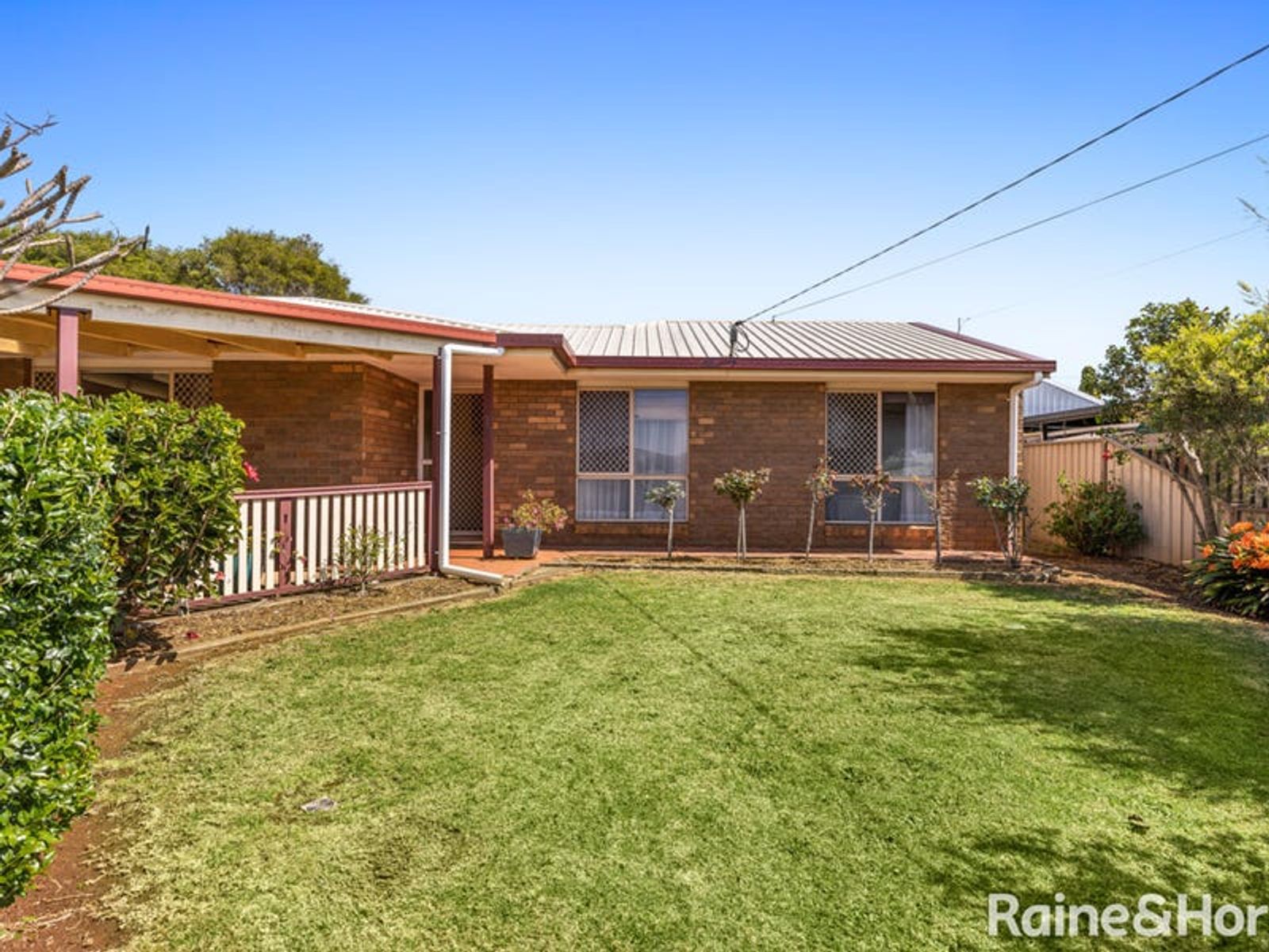 35 Broadfoot Street, Kearneys Spring QLD 4350
