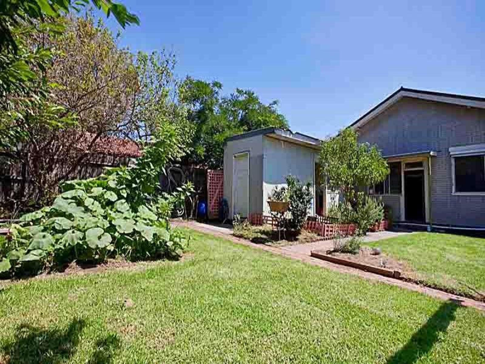 9 Elliott Street, Ascot Vale - Thumbnail 8