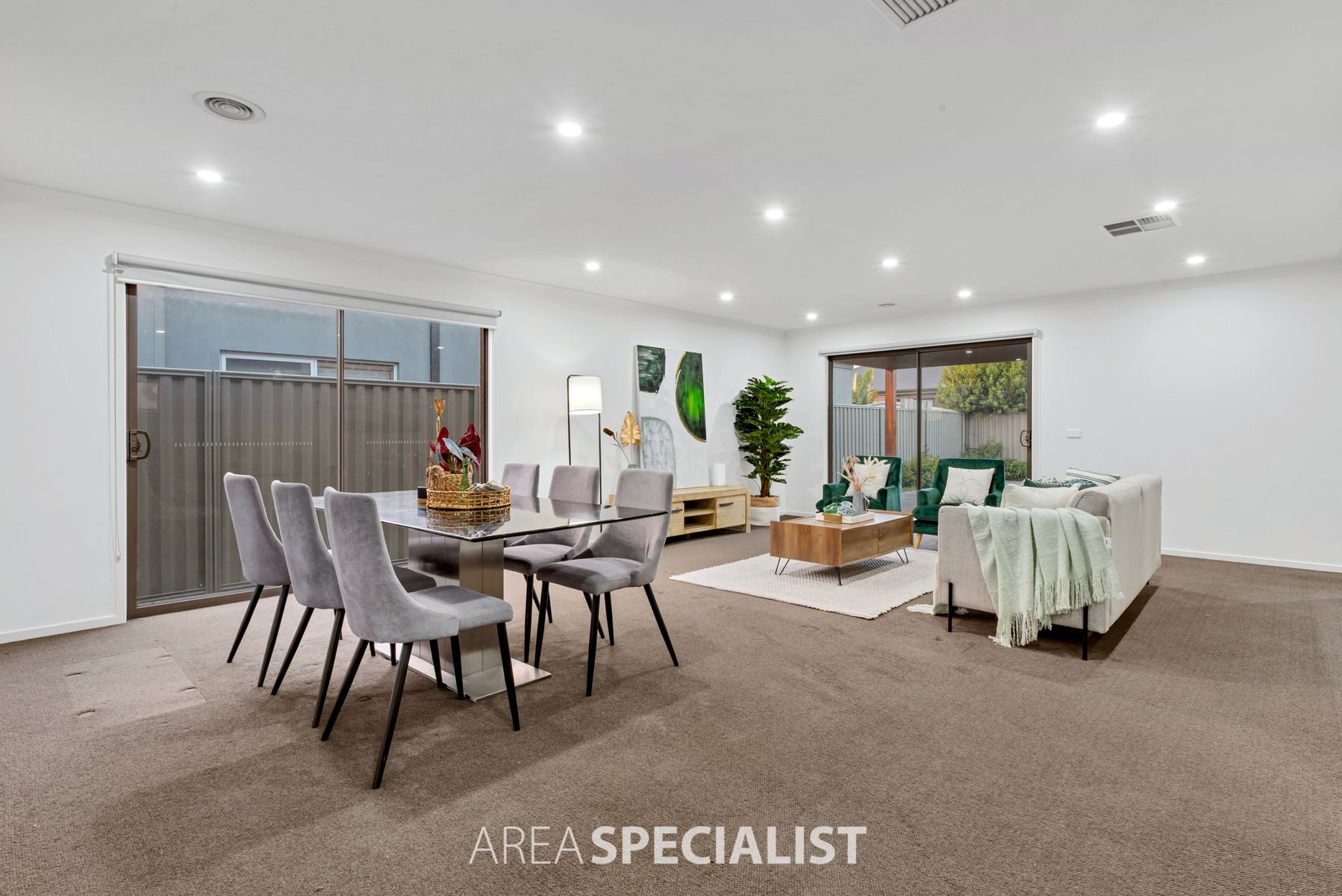 7 Cortula Road, Cranbourne East, VIC 3977, Cranbourne East - Thumbnail 4