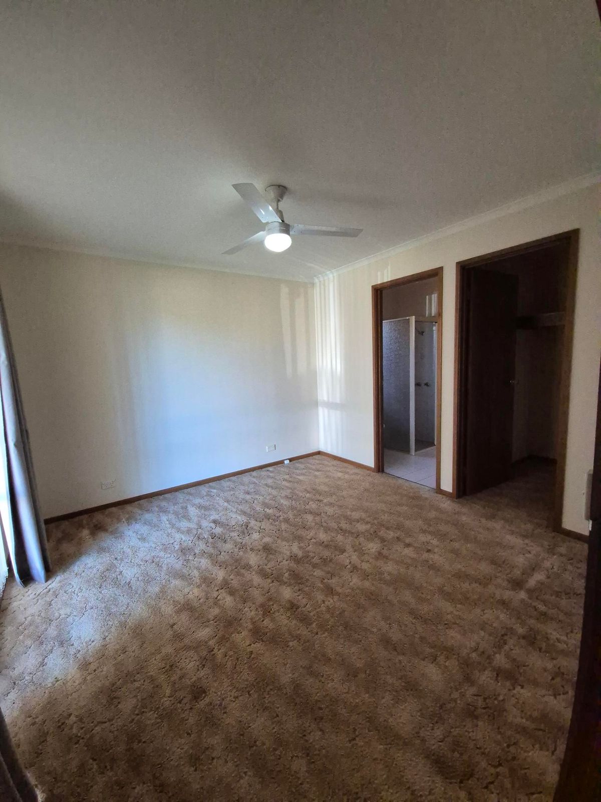 11 Macquarie Court, Mildura VIC 3500, Mildura - Thumbnail 7