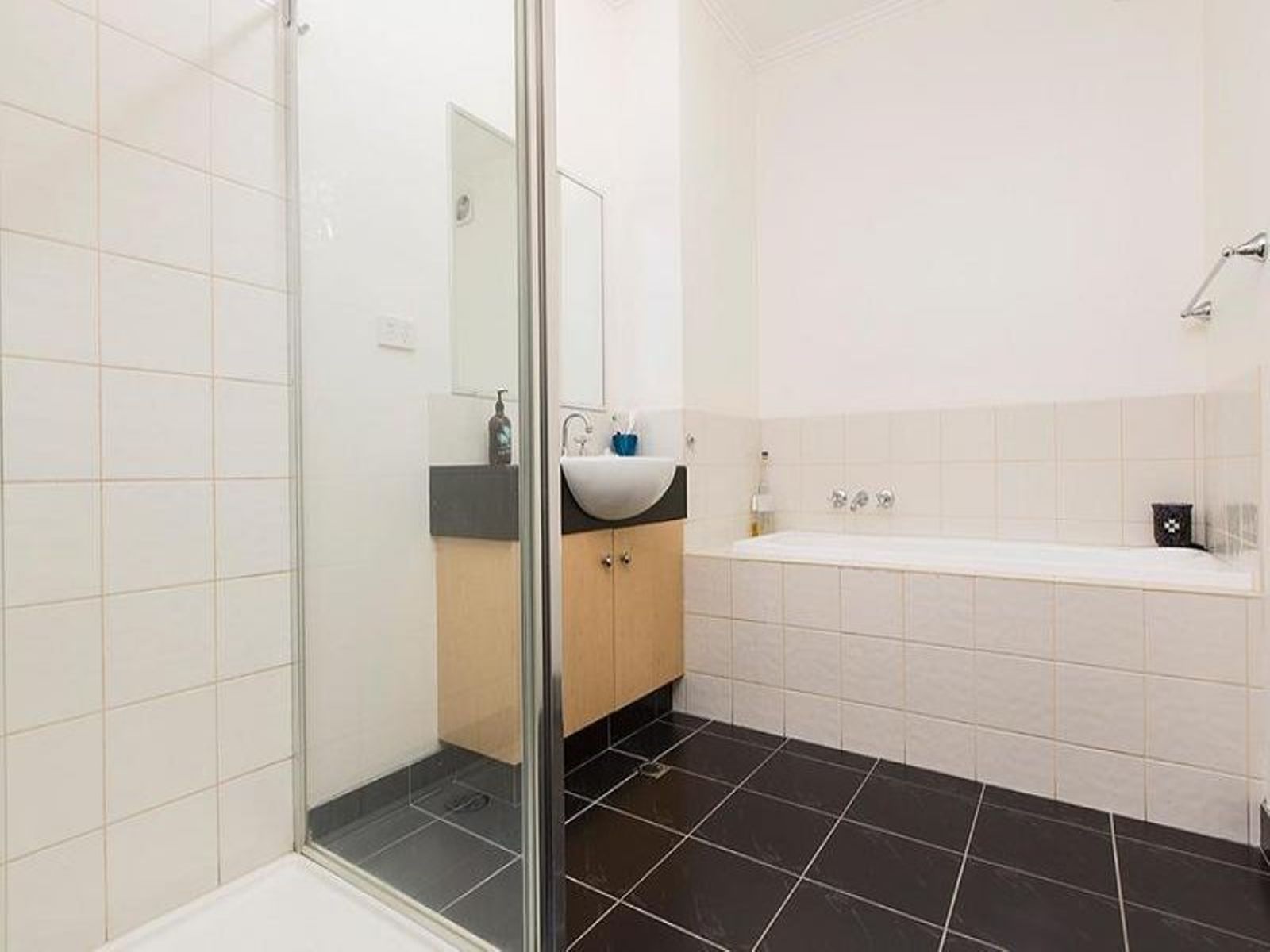 47/2 Newmarket Way, Flemington - Thumbnail 6