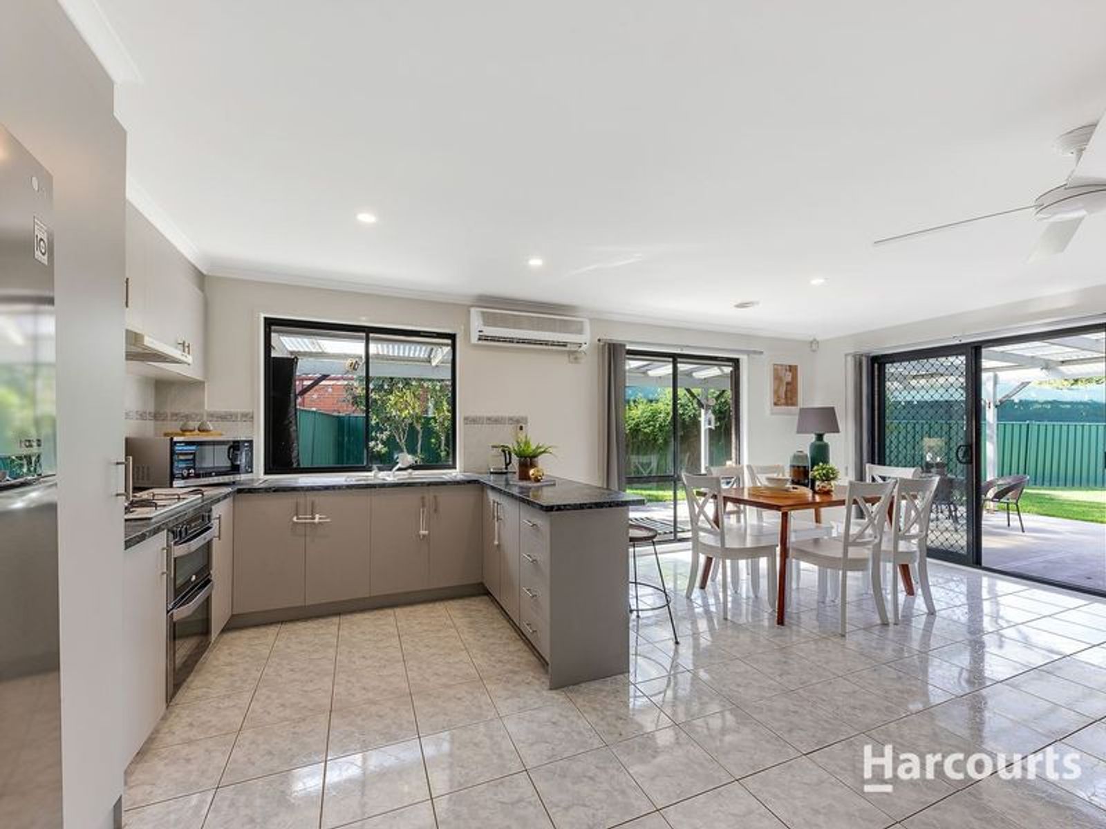7 Housman Close, Burnside, VIC 3023, Burnside - Thumbnail 7