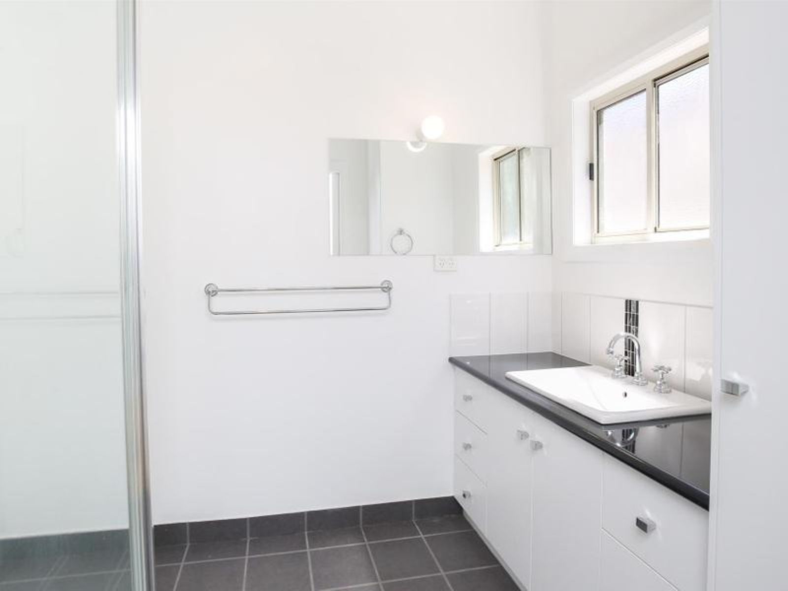 8 Churchill Street, Buronga - Thumbnail 8