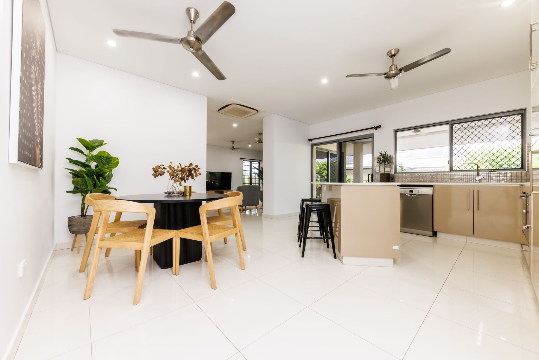 6 Leitch Street, Muirhead NT 0810, Muirhead - Thumbnail 7