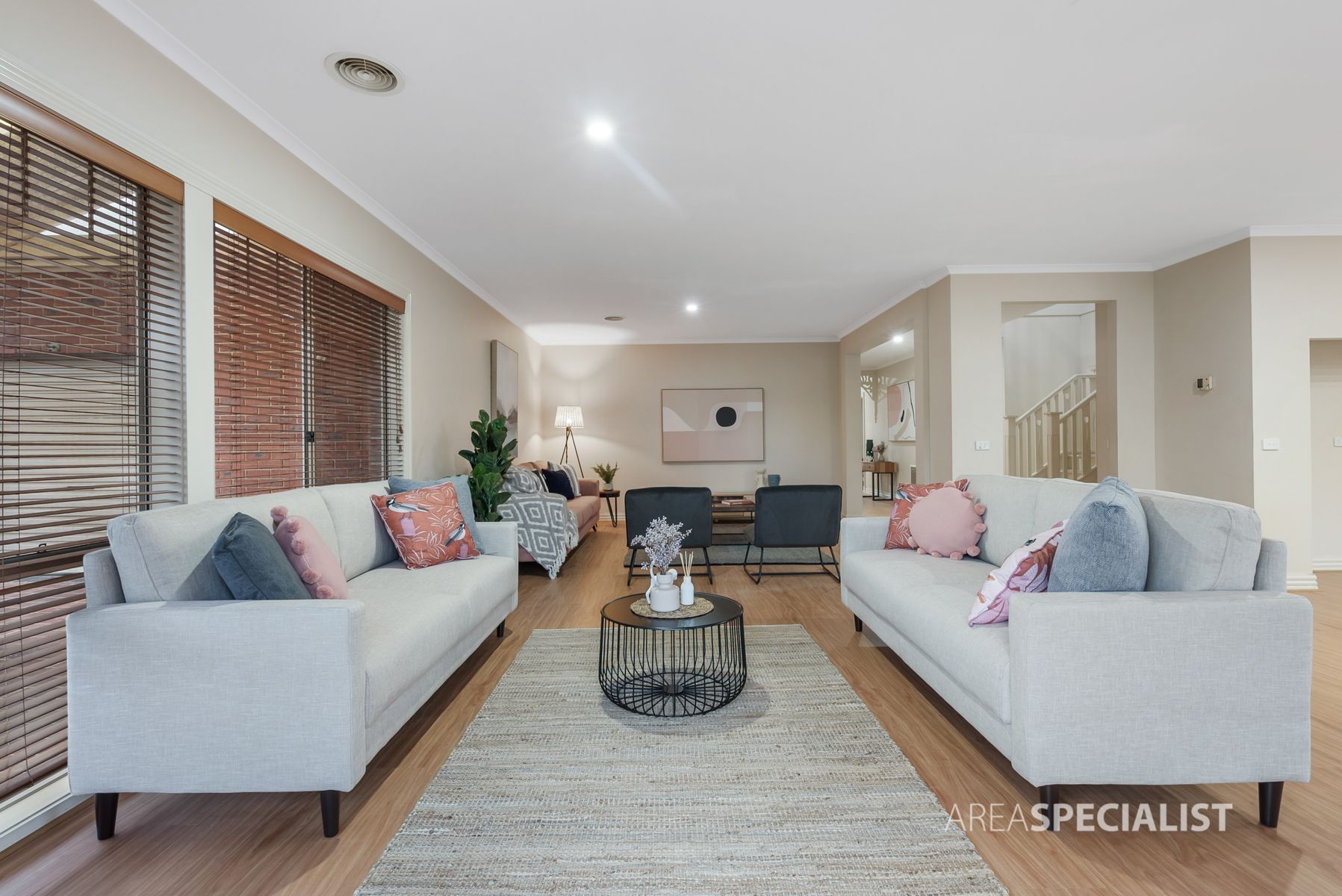 2 Earls Court, Point Cook WEB (15)