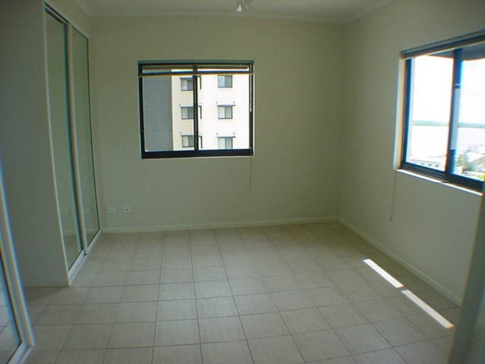 Contact Agent, Darwin City NT 0800, Darwin City - Thumbnail 2