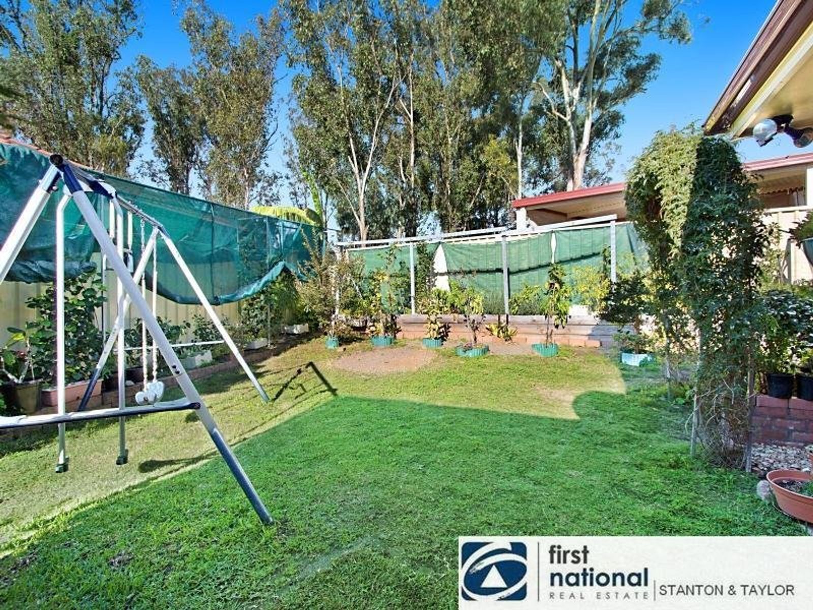 48 Sherwood Circuit, Penrith - Thumbnail 3