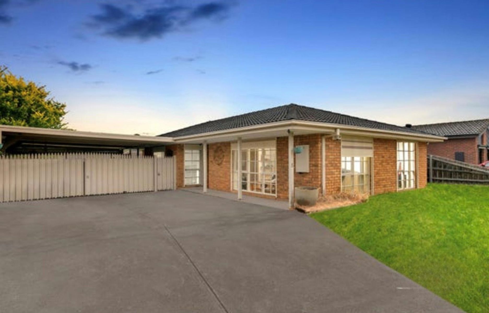 5 Rokeby Crescent, Craigieburn VIC 3064, Craigieburn - Image 1