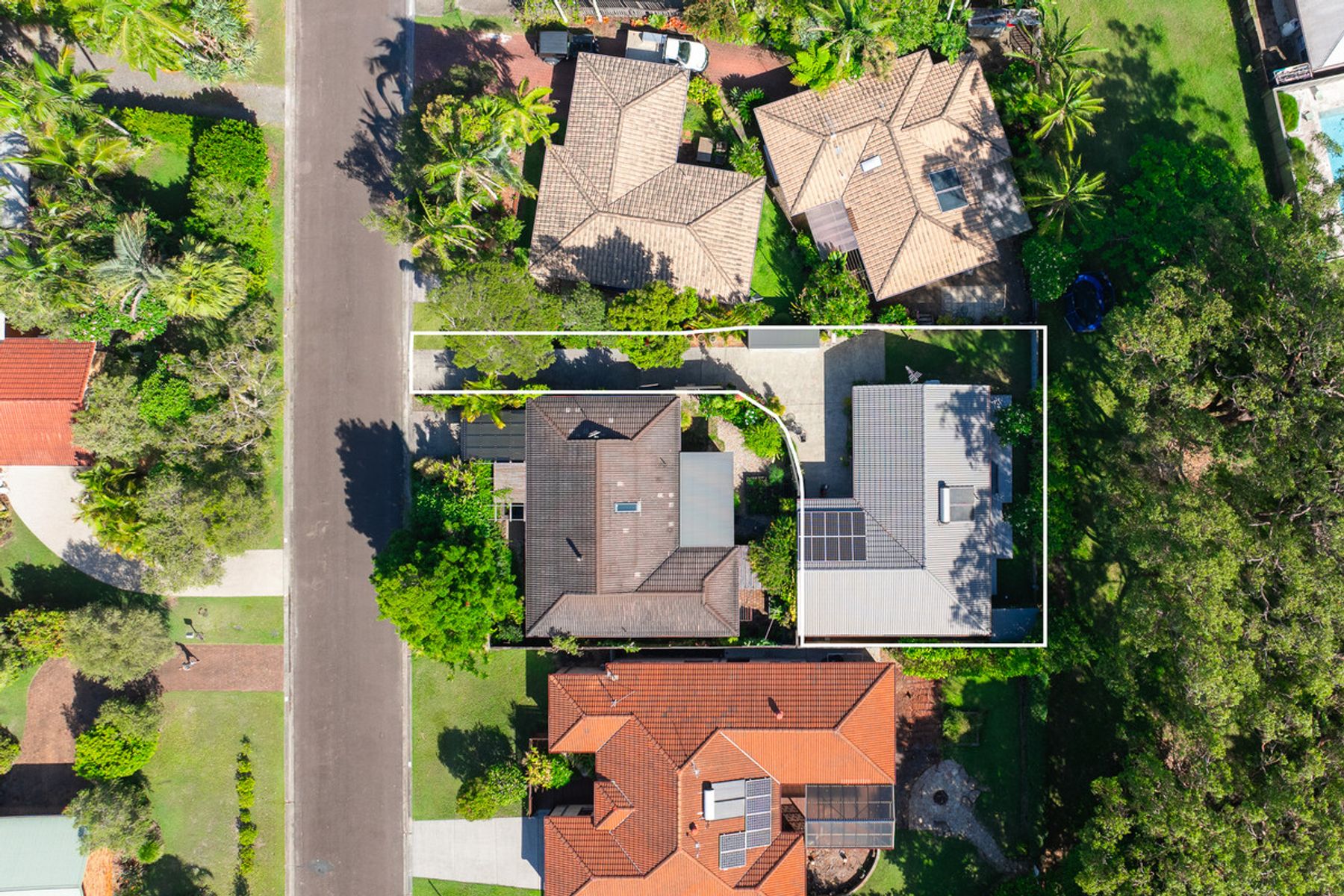 2/33 Julian Rocks Drive, Byron Bay NSW 2481, Byron Bay - Thumbnail 2