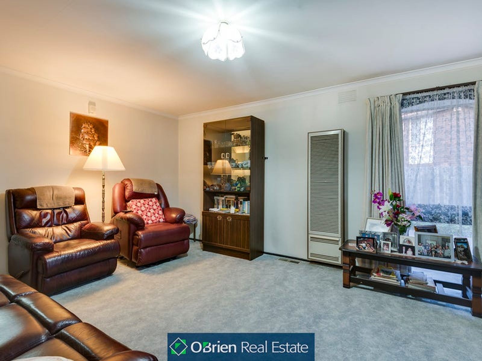 2 Taylor Court, Endeavour Hills, VIC 3802, Endeavour Hills - Thumbnail 2