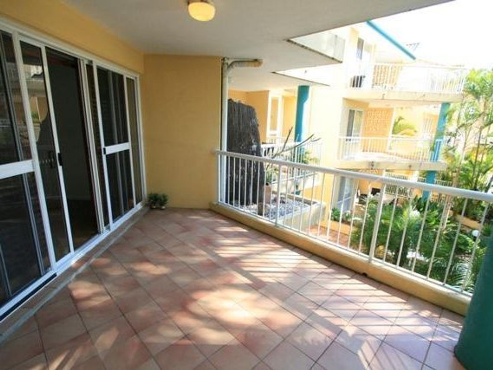 49/19 Monte Carlo Avenue, Broadbeach QLD 4218, Broadbeach - Thumbnail 4