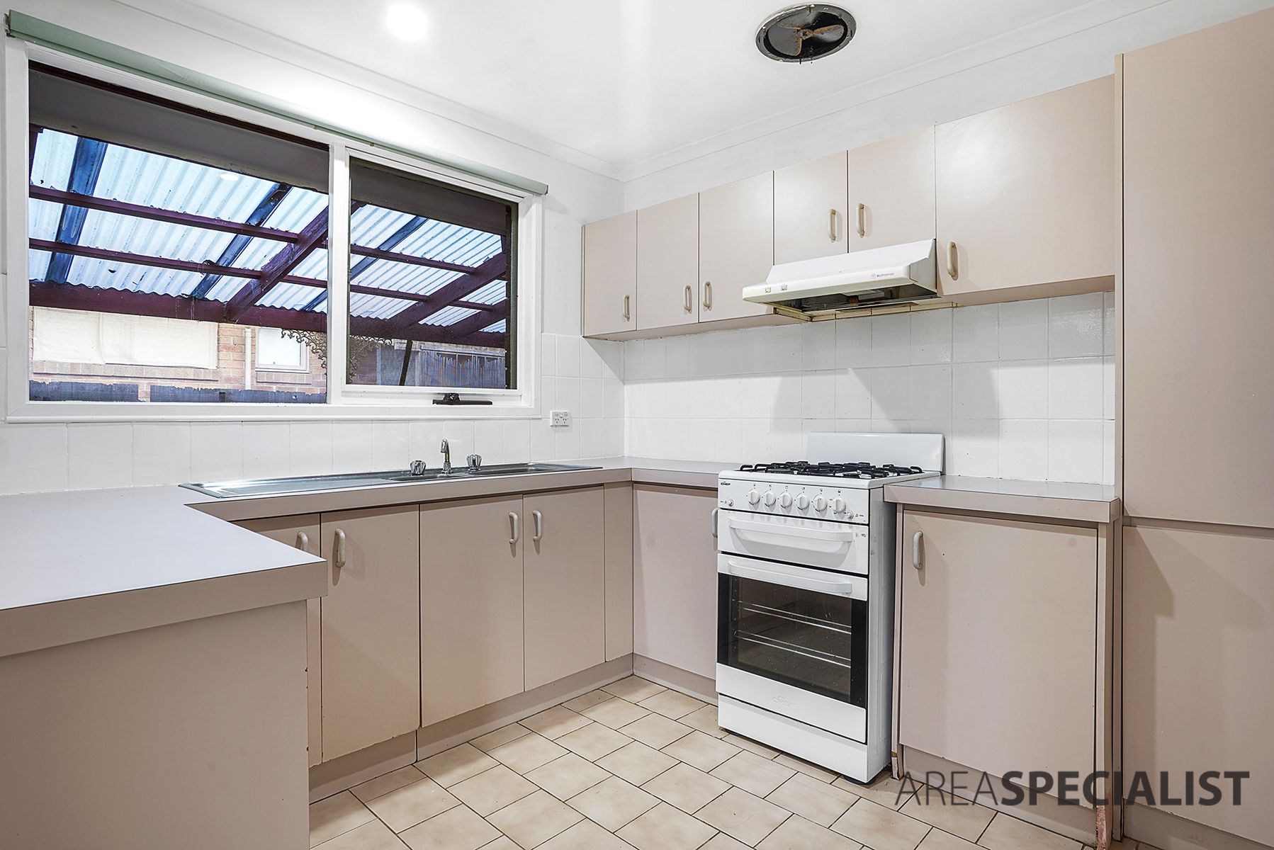10 Meredith Crescent, Hampton Park, VIC 3976, Hampton Park - Thumbnail 8