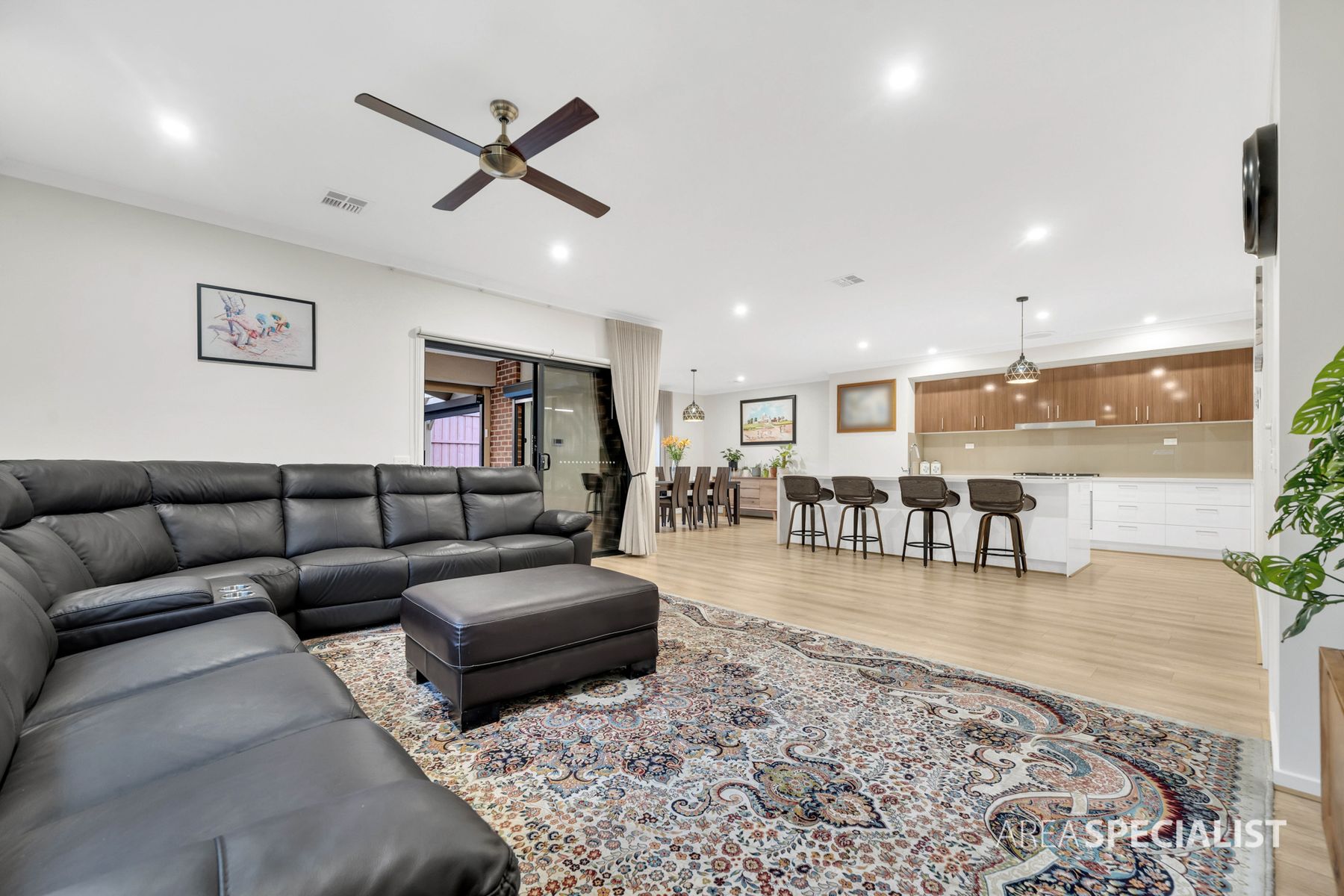 18 Drummond Street, Clyde, VIC 3978, Clyde - Thumbnail 5