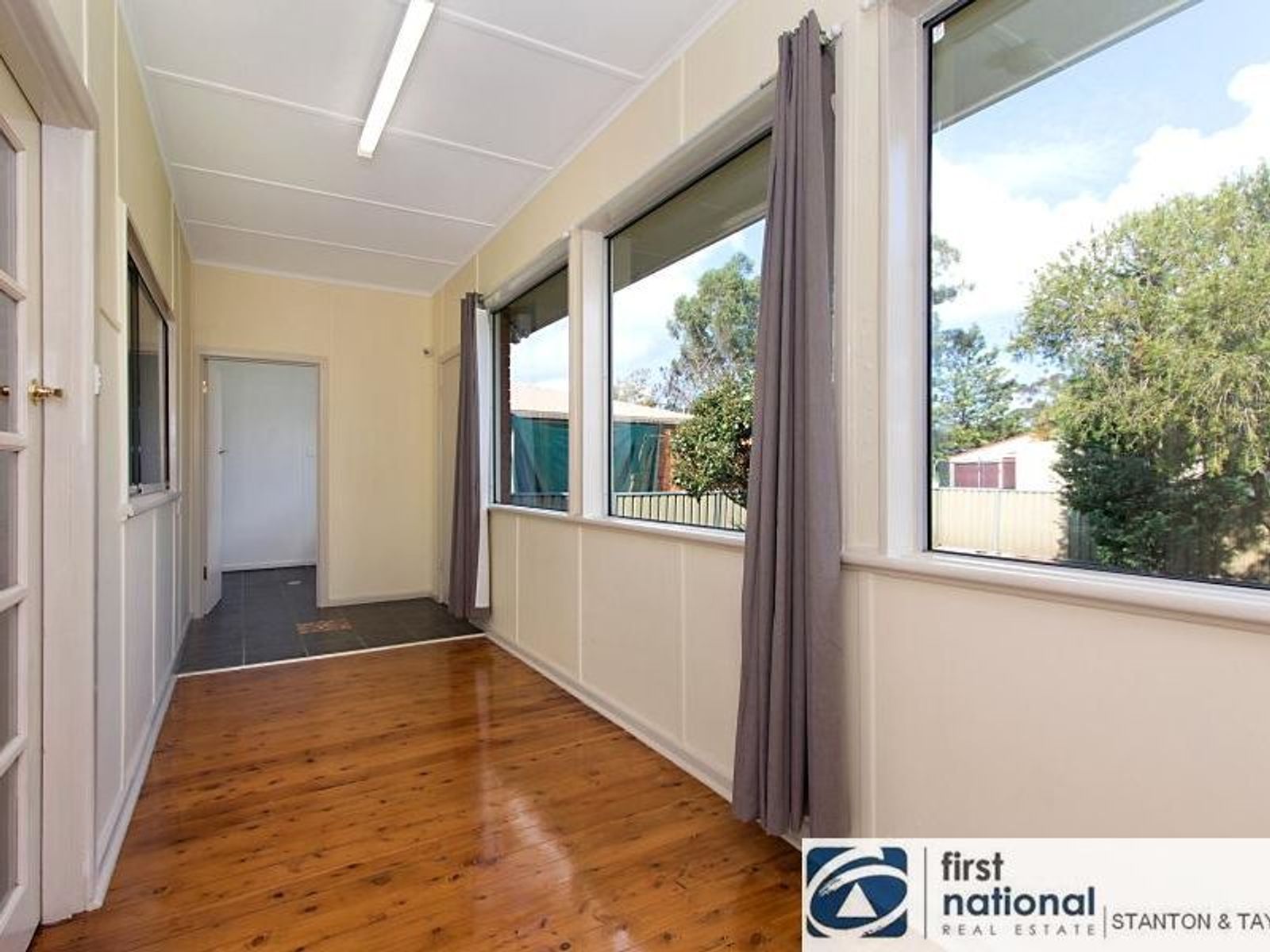 18 Namatjira Avenue, Londonderry - Thumbnail 4