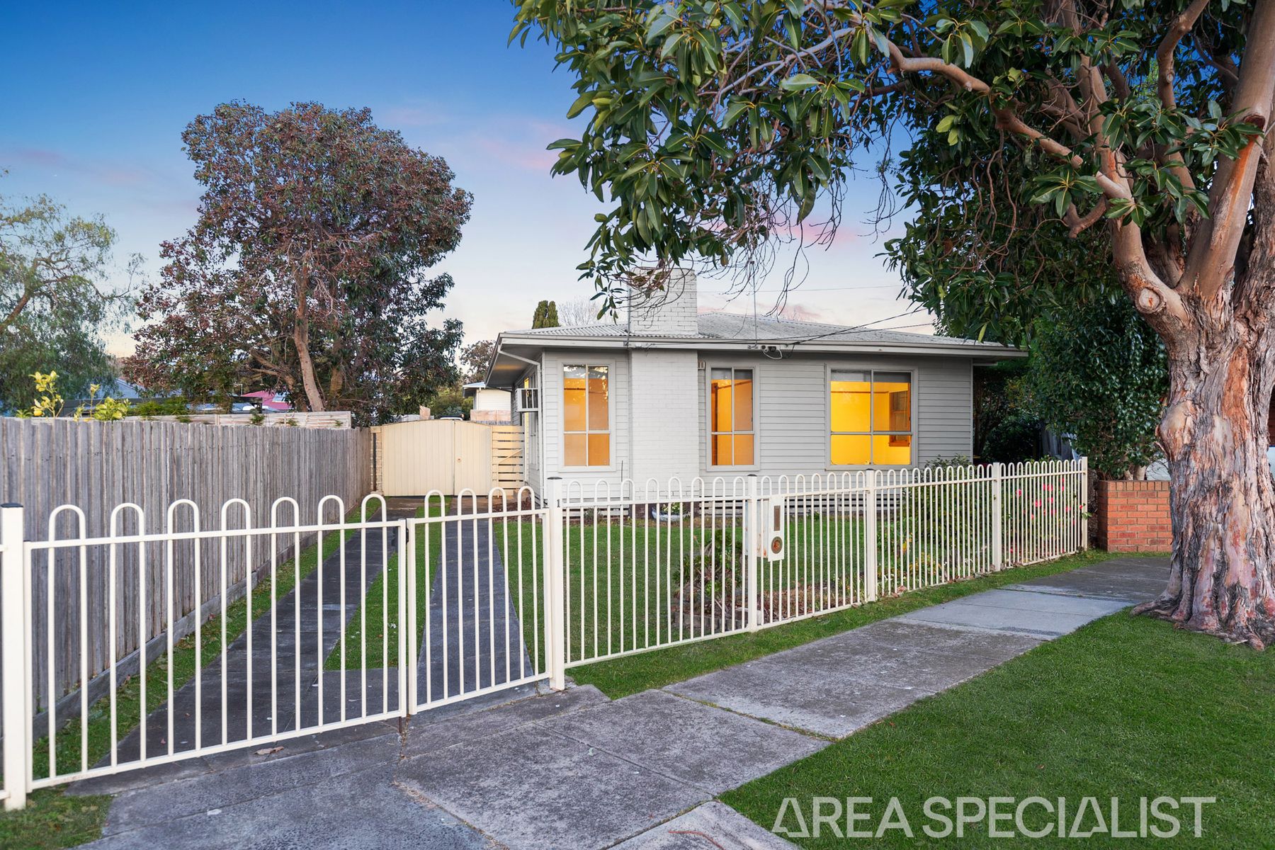 1 Glen Court, Frankston, VIC 3199, Frankston - Thumbnail 3