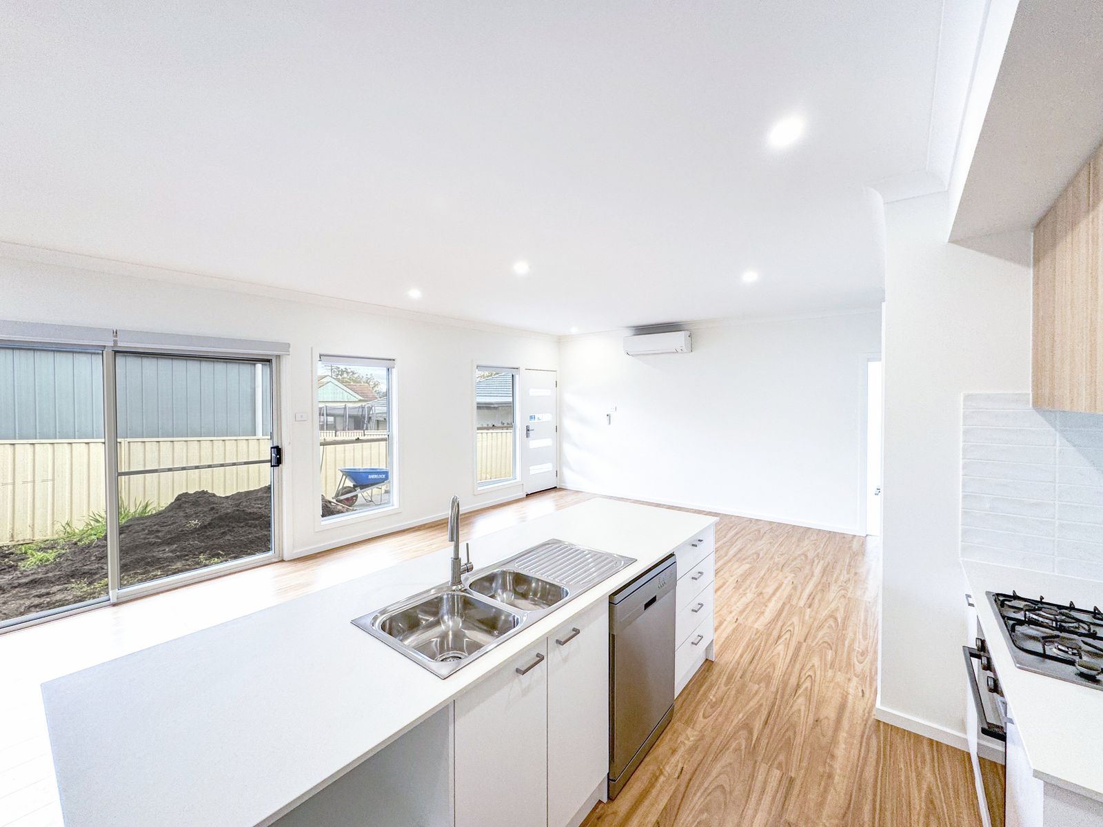 8A Joan Street, Rutherford NSW 2320, Rutherford - Thumbnail 8