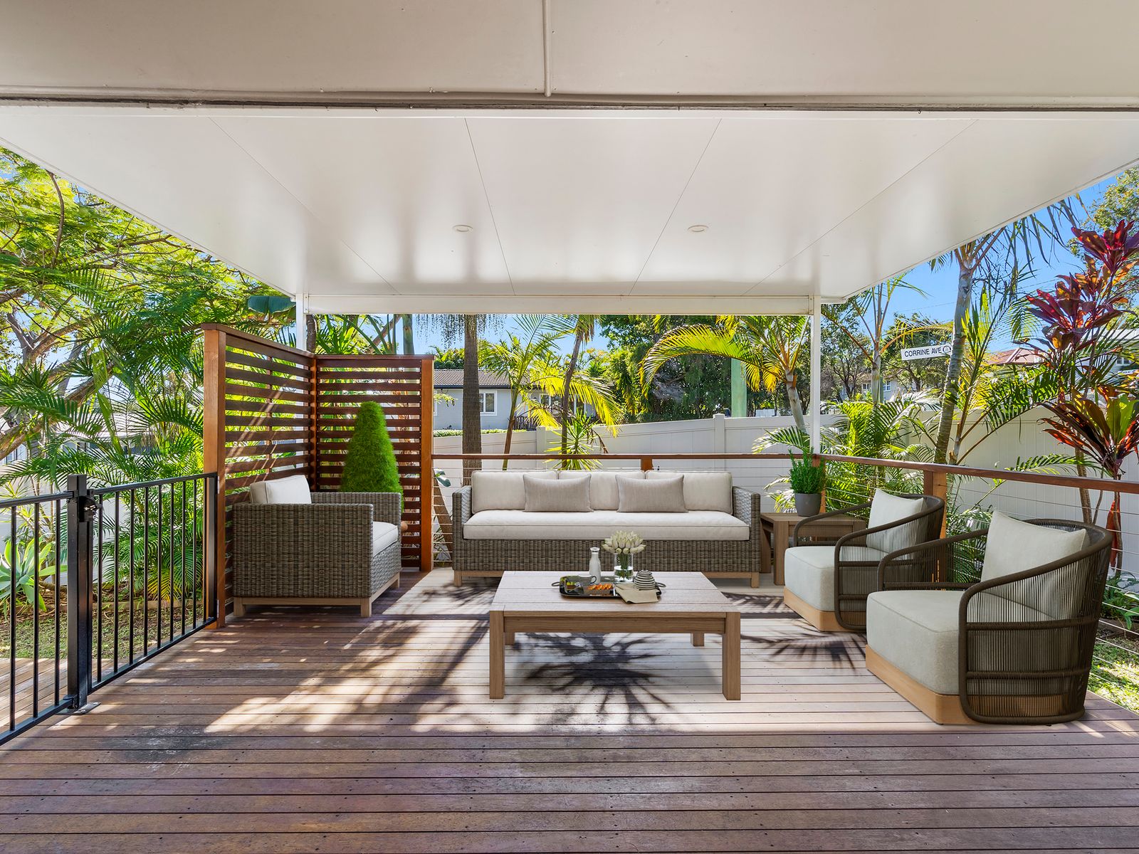 53 Deakin Avenue, Southport, QLD 4215, Southport - Thumbnail 3