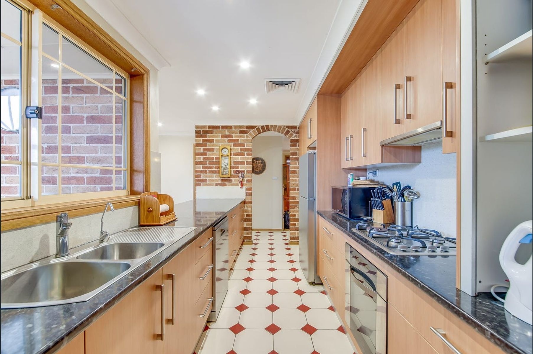 10 Scarborough Close, Narellan NSW 2567, Narellan - Thumbnail 4