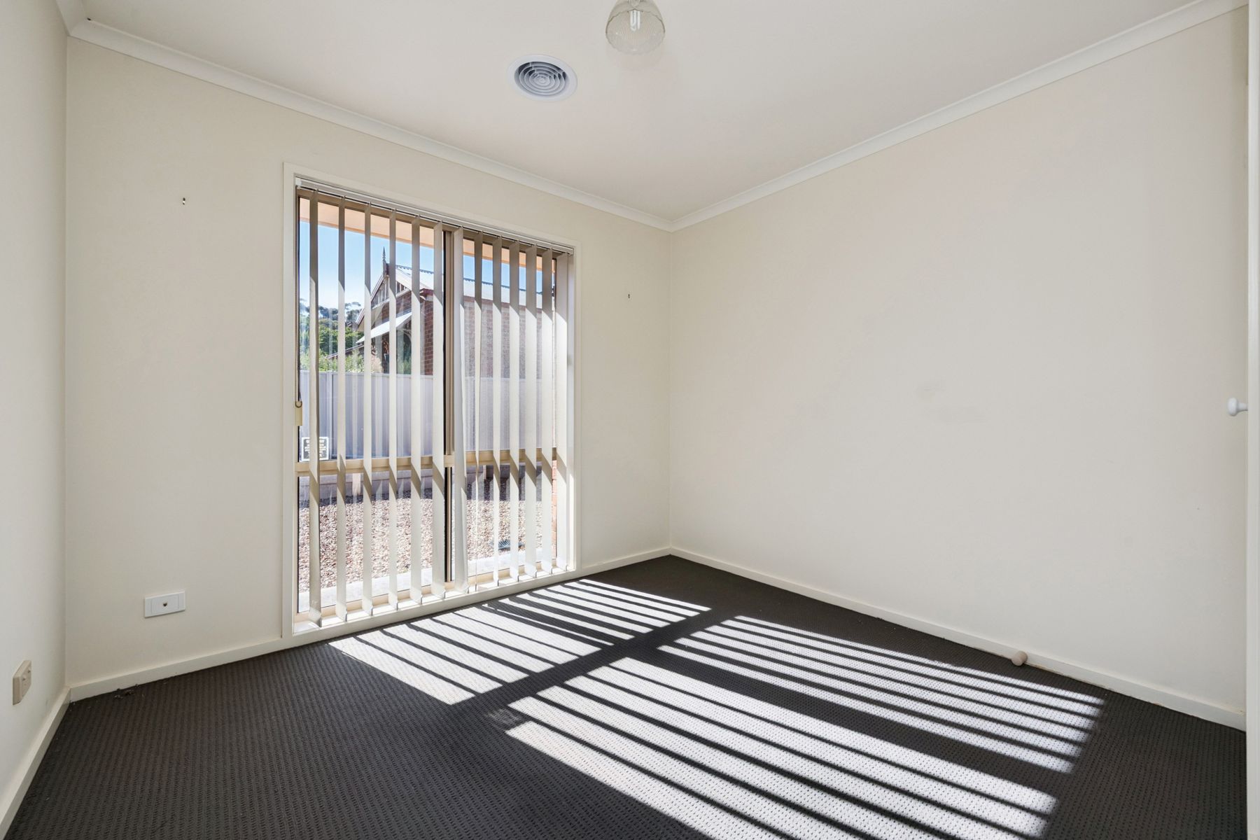 7 Diamond Court, Kangaroo Flat VIC 3555, Kangaroo Flat - Thumbnail 6