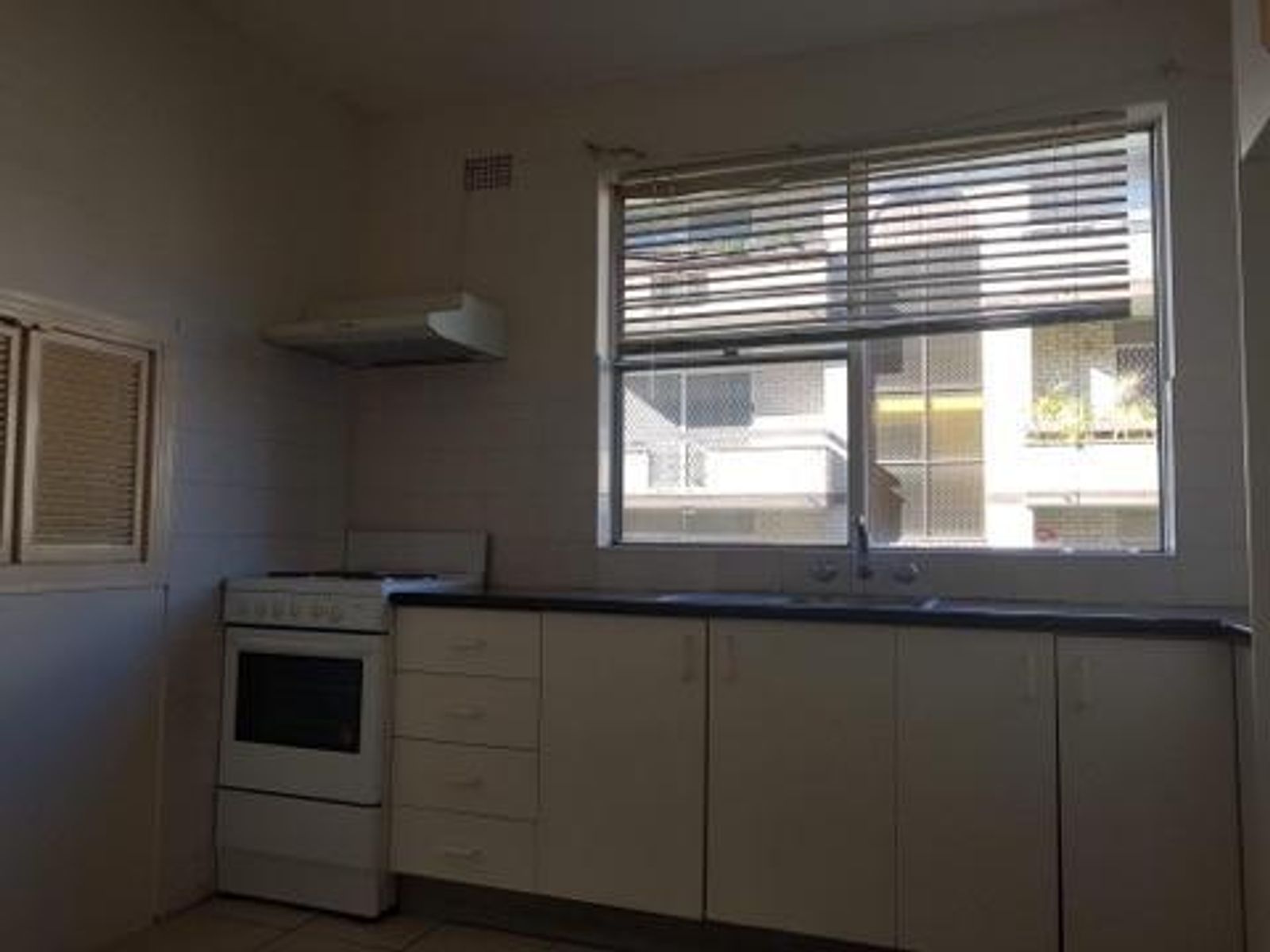 2/14 Kerr Parade, Auburn NSW 2144, Auburn - Thumbnail 2