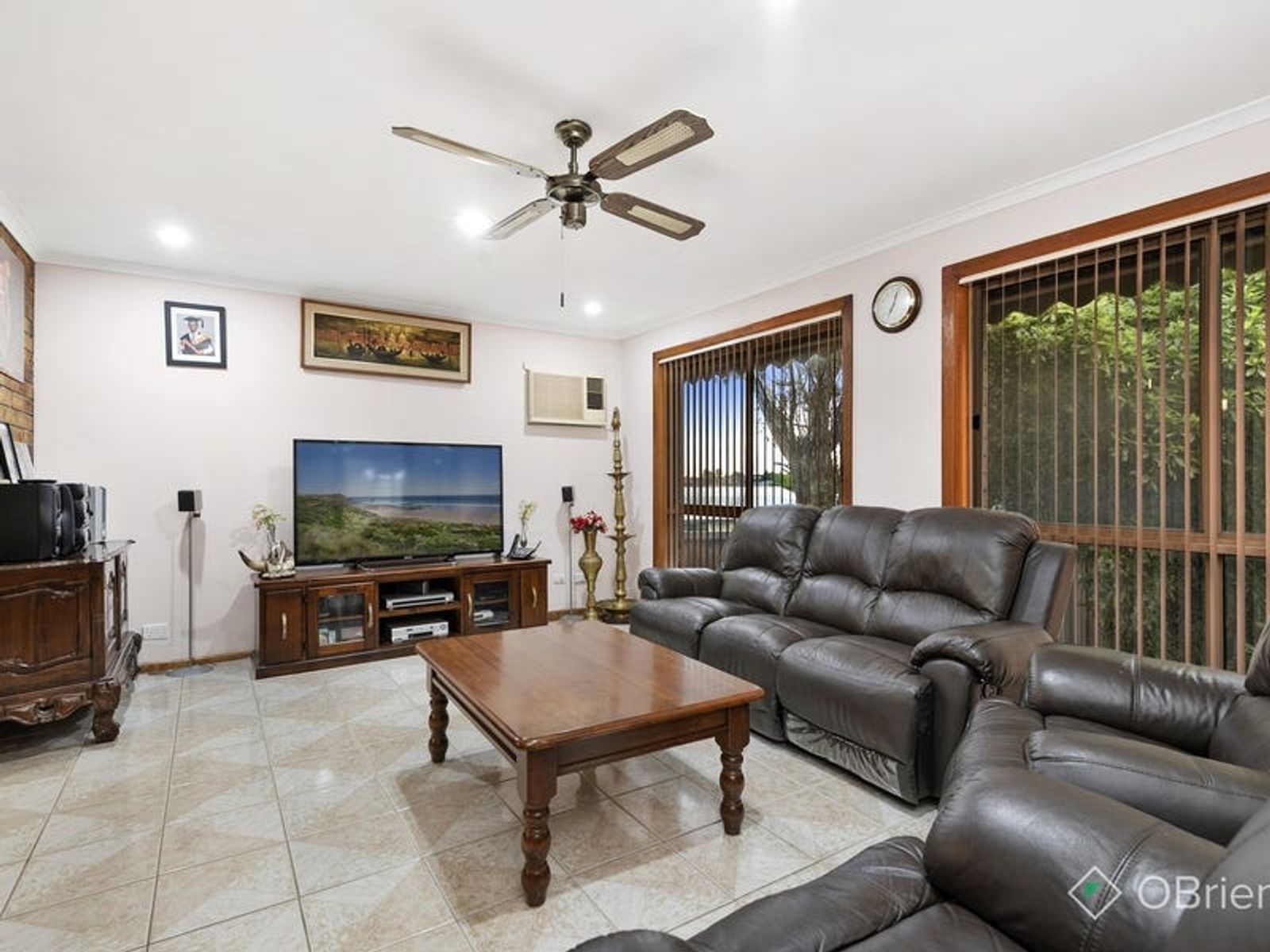 25 Cunningham Dve, Endeavour Hills, VIC 3802, Endeavour Hills - Thumbnail 2