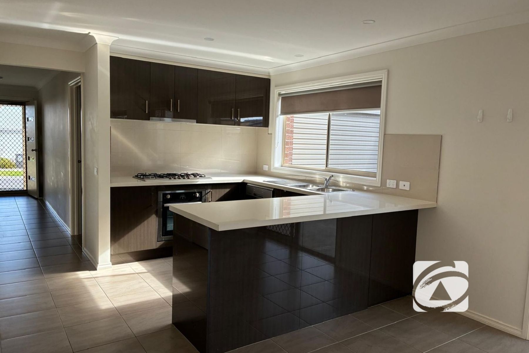 70 Swindale Way, Clyde North VIC 3978, Clyde North - Thumbnail 2