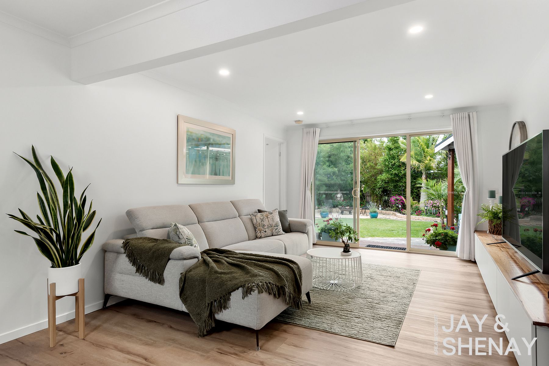 3 Irvine Close, Endeavour Hills, Endeavour Hills - Thumbnail 4