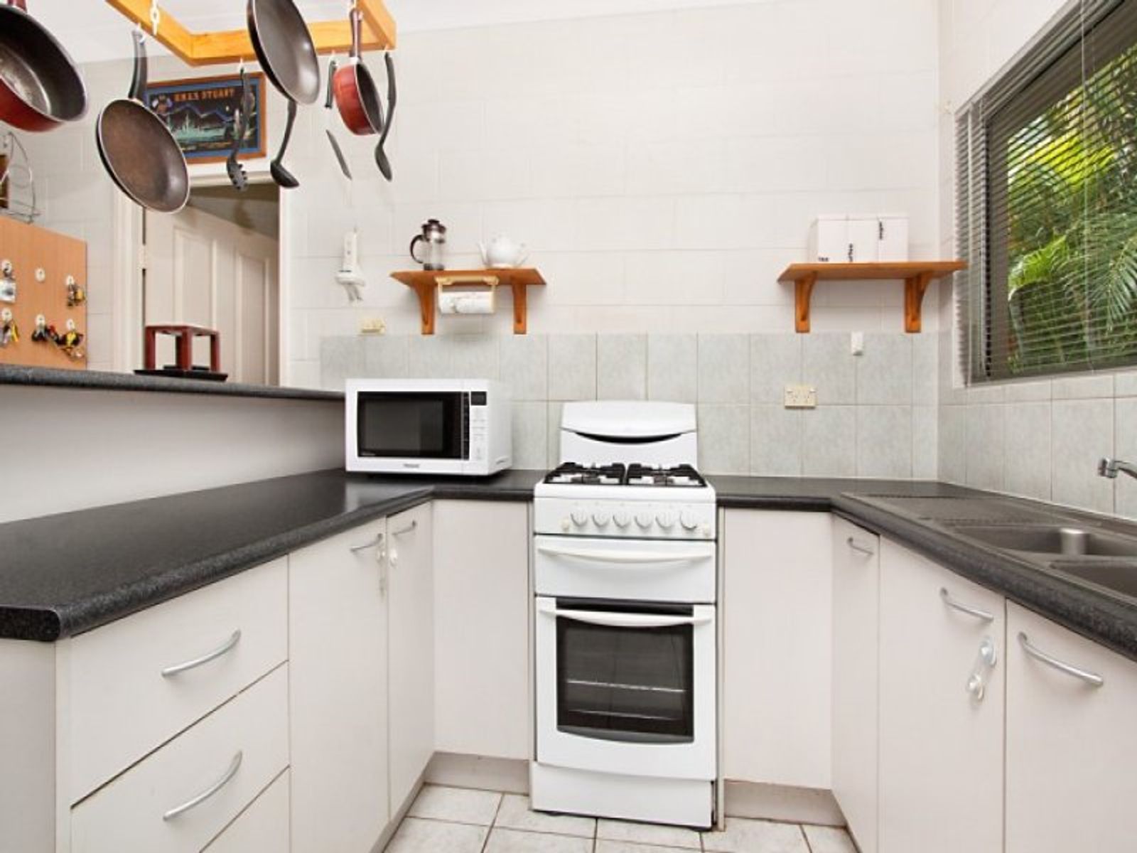 16 Connaught Court, Bakewell NT 0832, Bakewell - Thumbnail 2