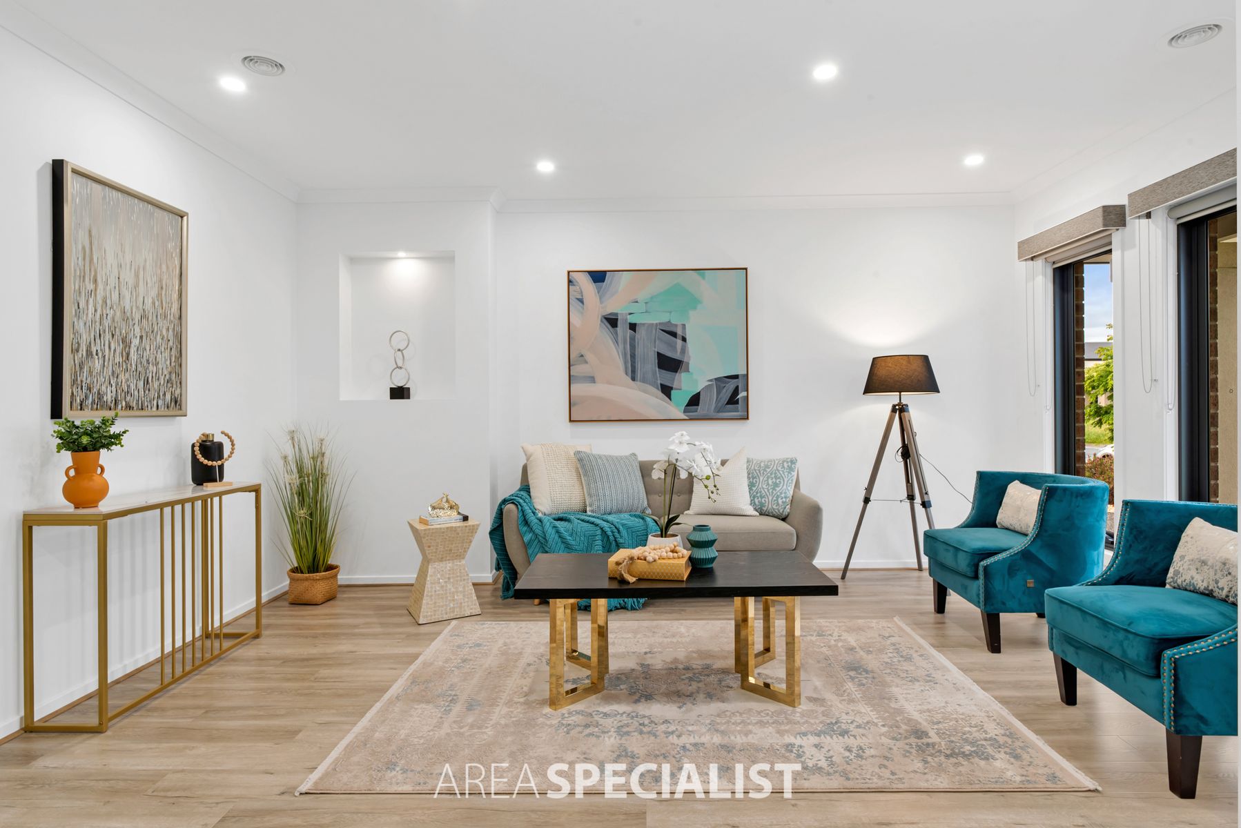 37 Patriot Boulevard, Clyde North, VIC 3978, Clyde North - Thumbnail 2