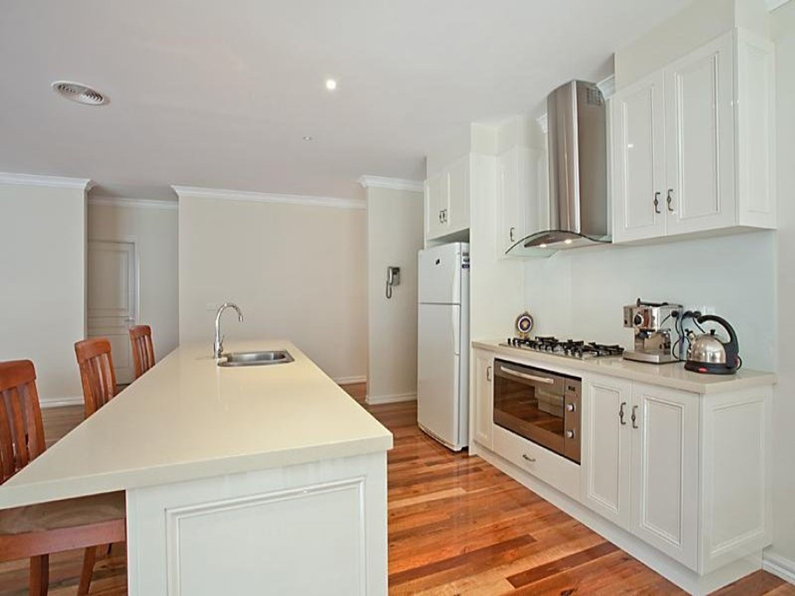 17 Myrtle Drive, Maidstone - Thumbnail 7