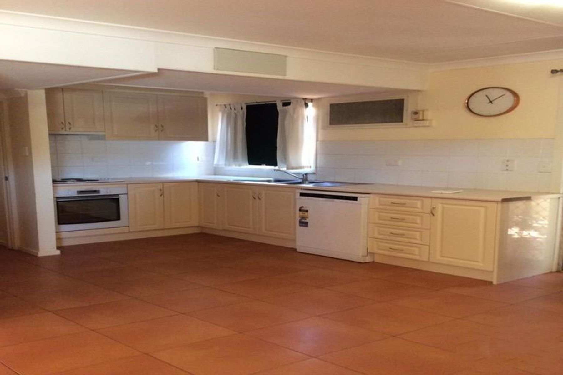 13 Windamarra Street, Newman WA 6753, Newman - Thumbnail 4