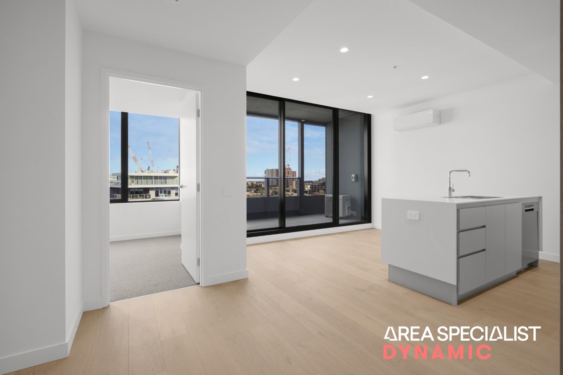 1008/1 Joseph Rd, Footscray, Footscray - Thumbnail 3