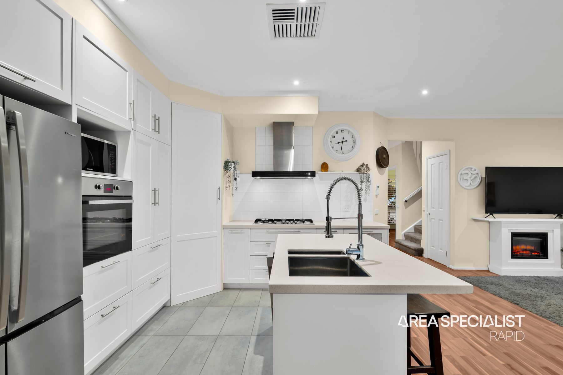 97 Golden Grove Drive, Narre Warren South, VIC 3805, Narre Warren South - Thumbnail 6