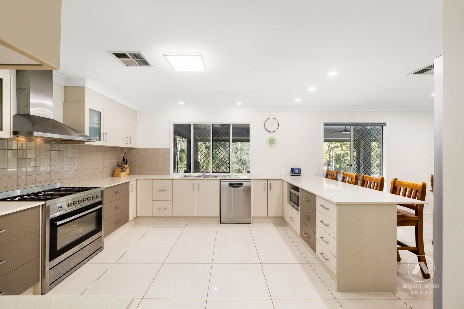 420-422 Spring Mountain Drive, Greenbank QLD 4124, Greenbank - Thumbnail 4