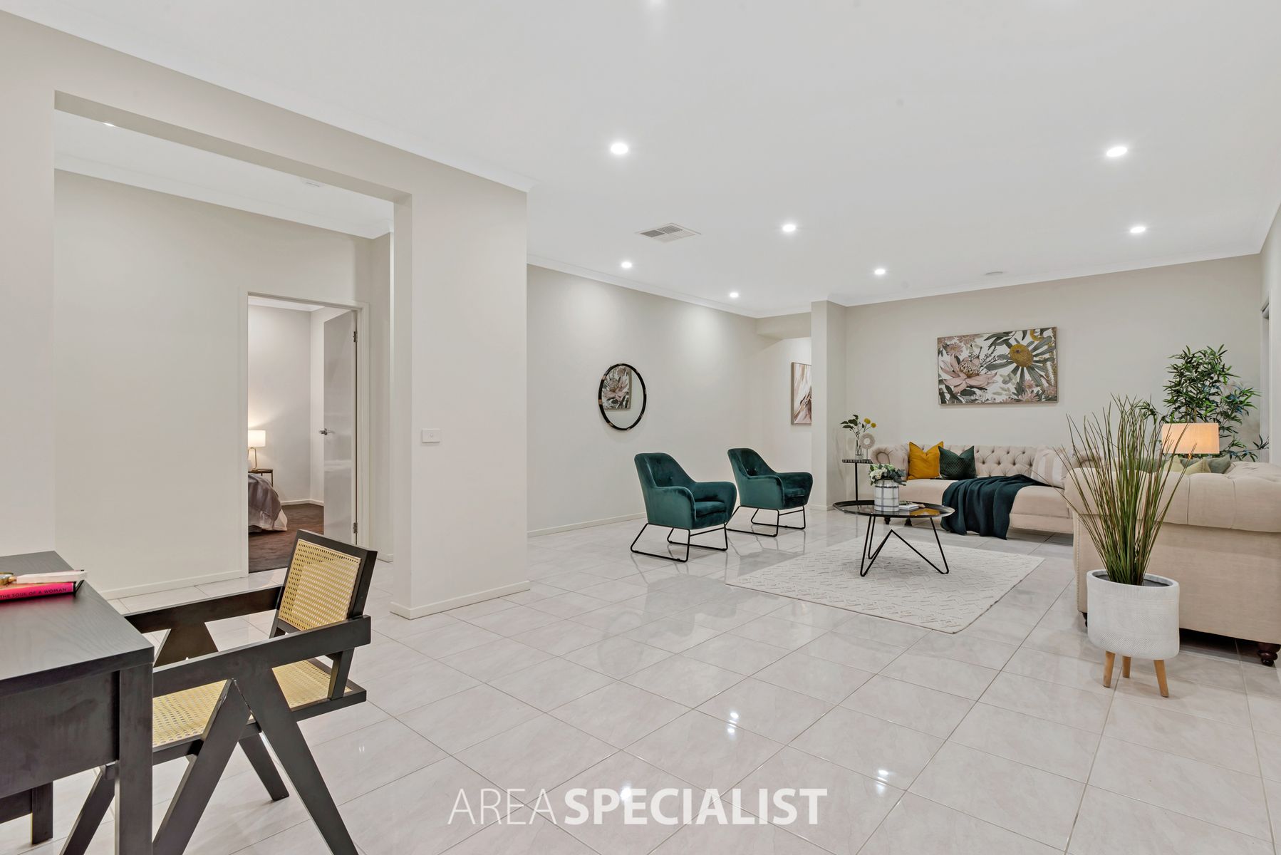 2 Merrowland Avenue, Cranbourne North, VIC 3977, Cranbourne North - Thumbnail 8